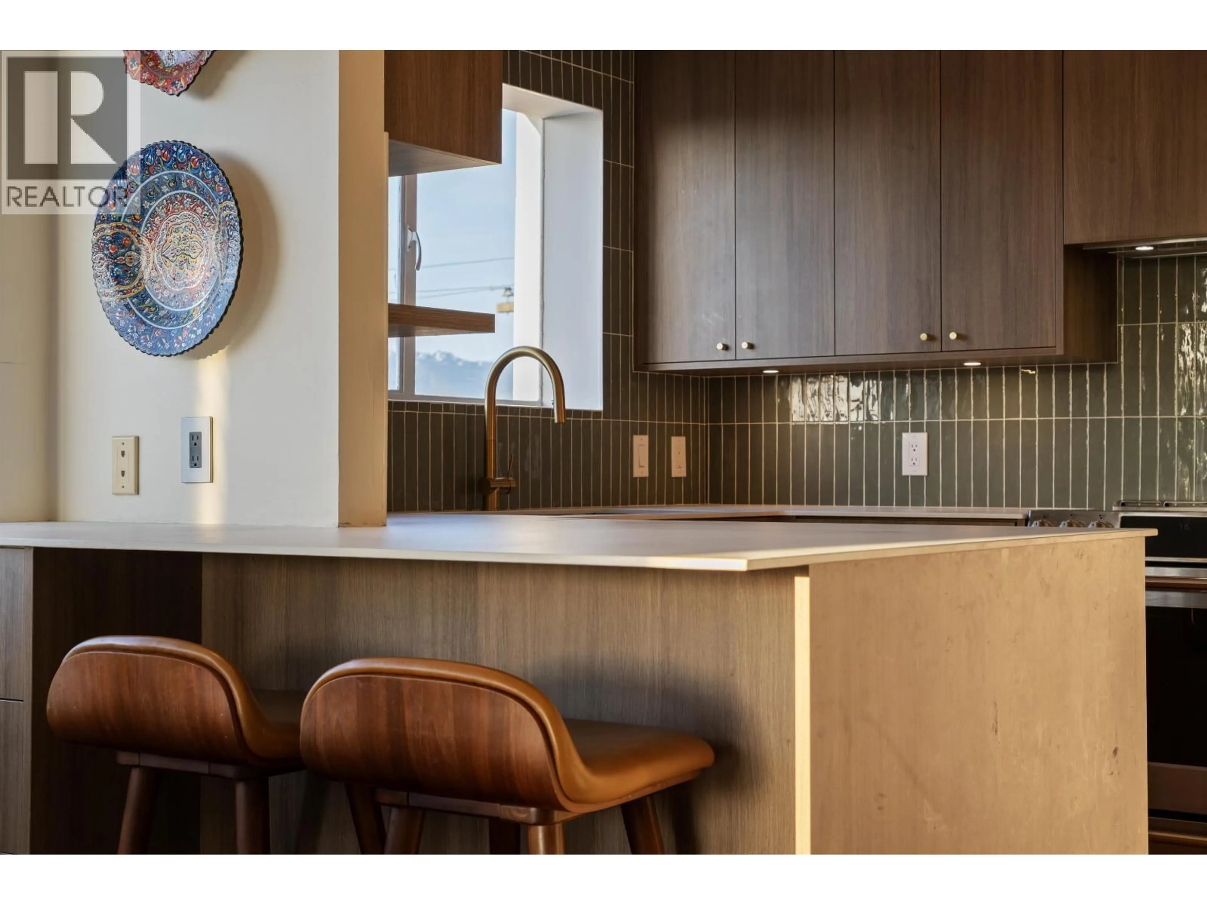 Contemporary kitchen, ceramic/tile floor for 306 - 2469 CORNWALL AVENUE, Vancouver British Columbia V6K1B9