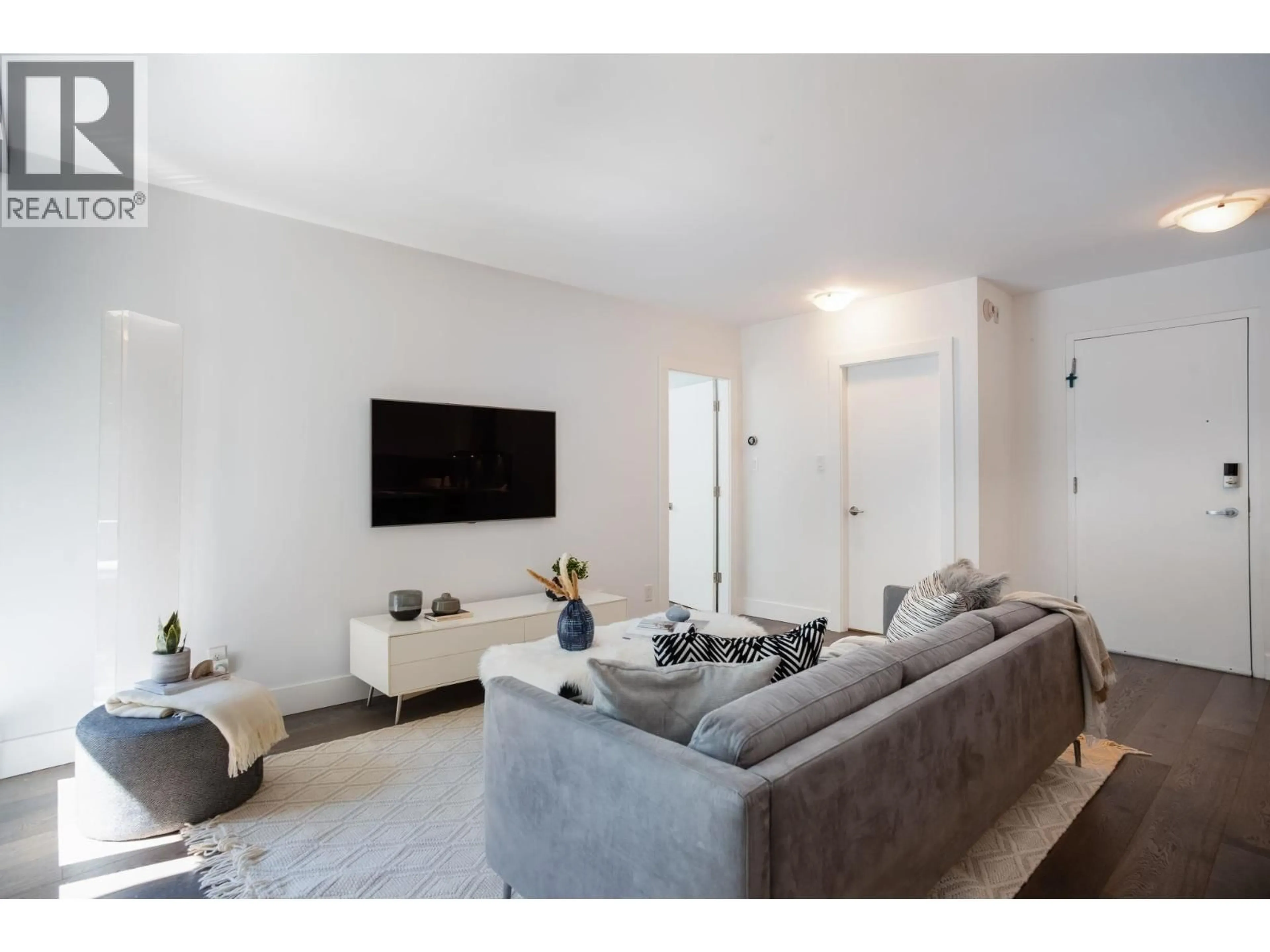 Living room with furniture, unknown for 316 - 4900 CARTIER STREET, Vancouver British Columbia V6M4H2