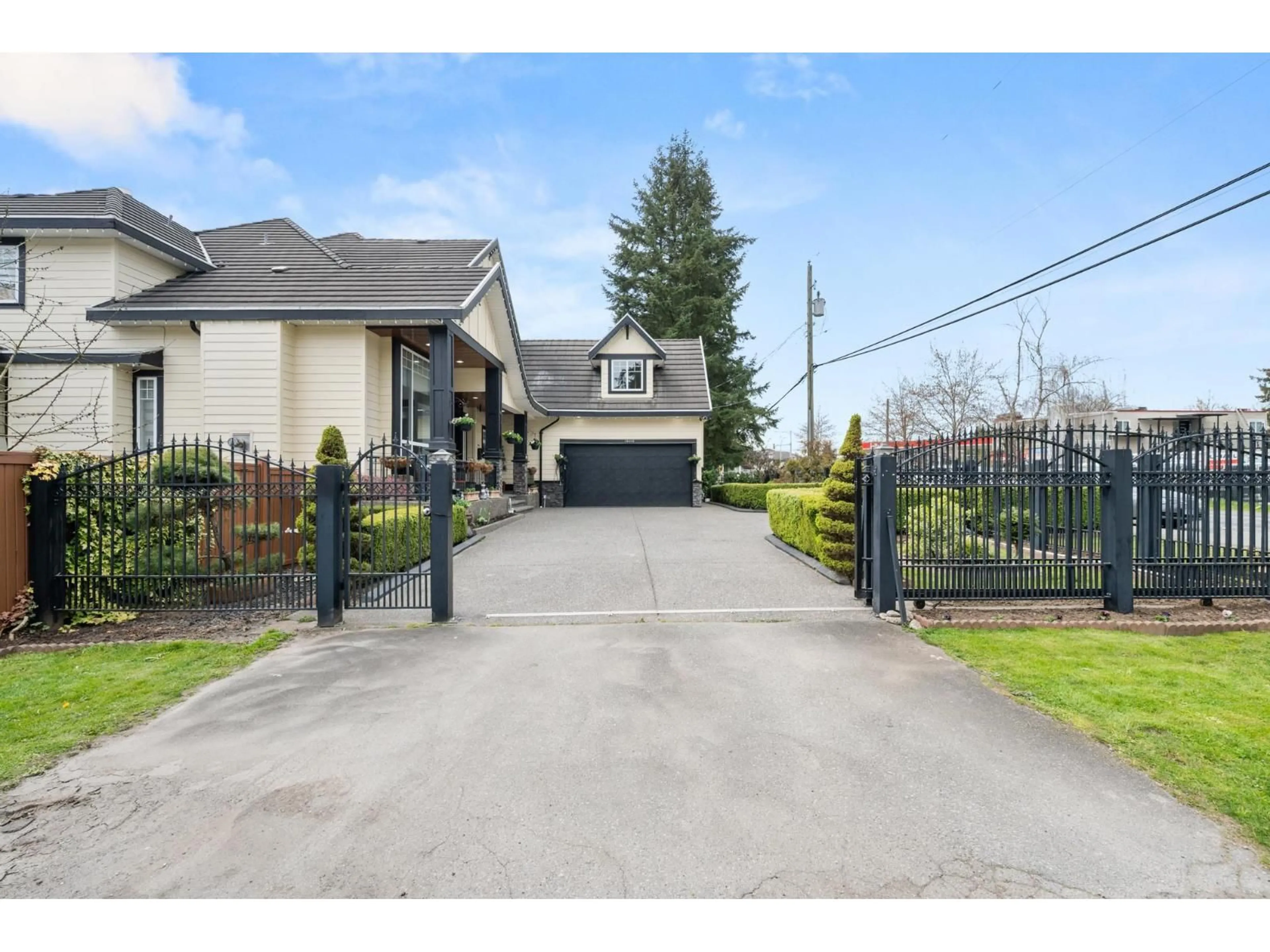 Unknown for 14444 82A AVENUE, Surrey British Columbia V3S2L9