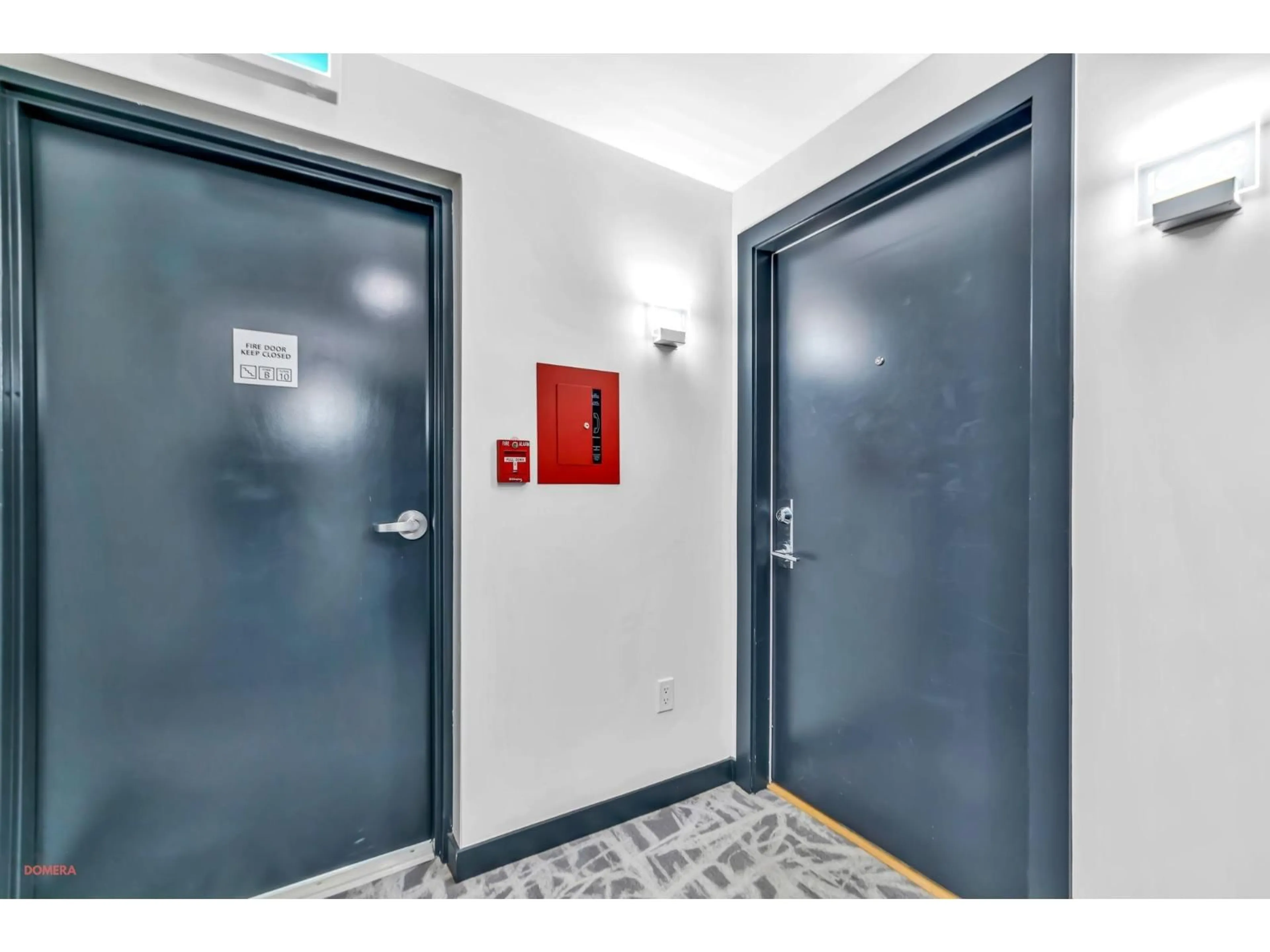 Indoor foyer for 1001 - 13438 CENTRAL AVENUE, Surrey British Columbia V3T0N2