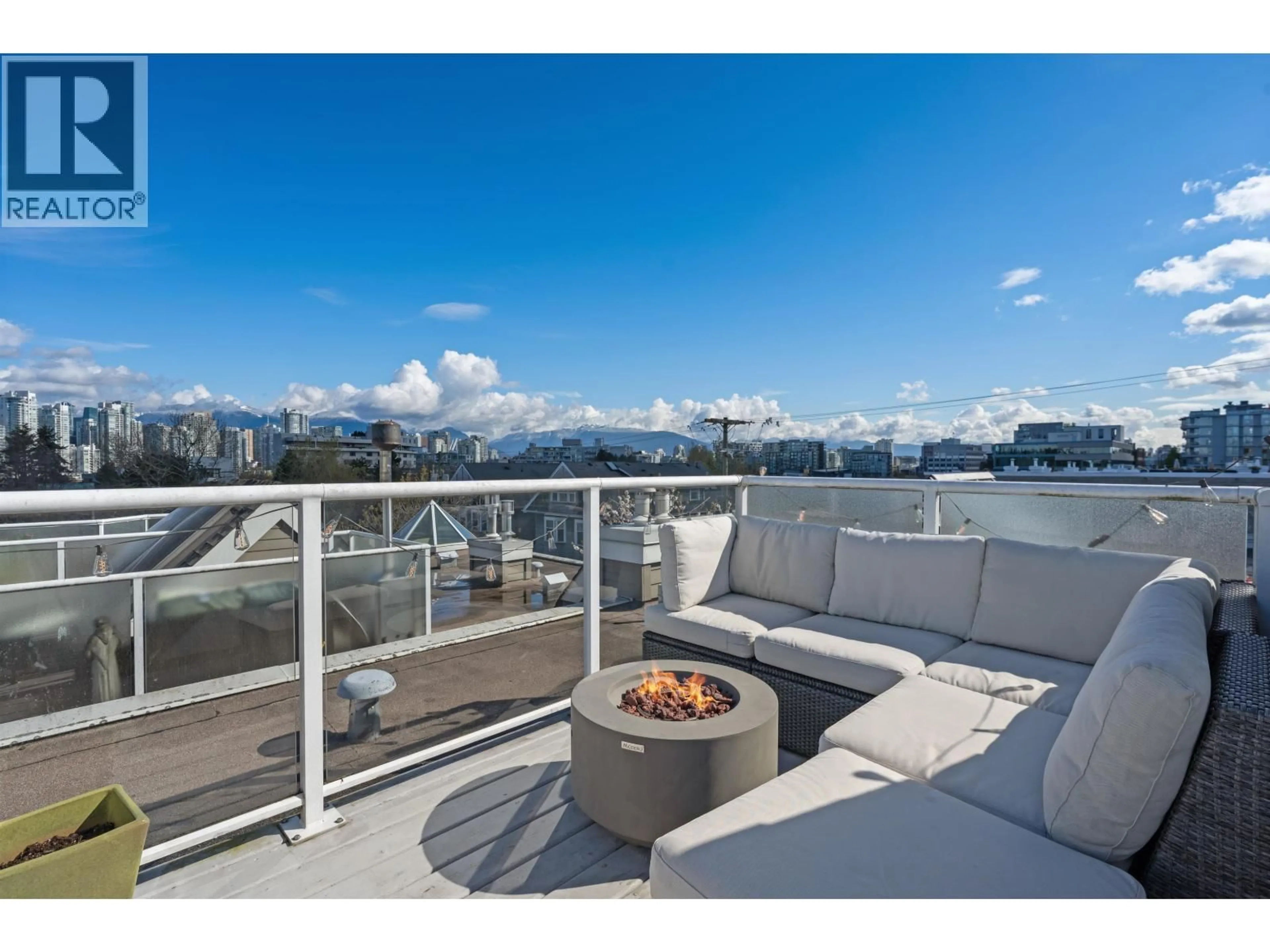 Patio, water/lake/river/ocean view for 2251 HEATHER STREET, Vancouver British Columbia V5Z4J9