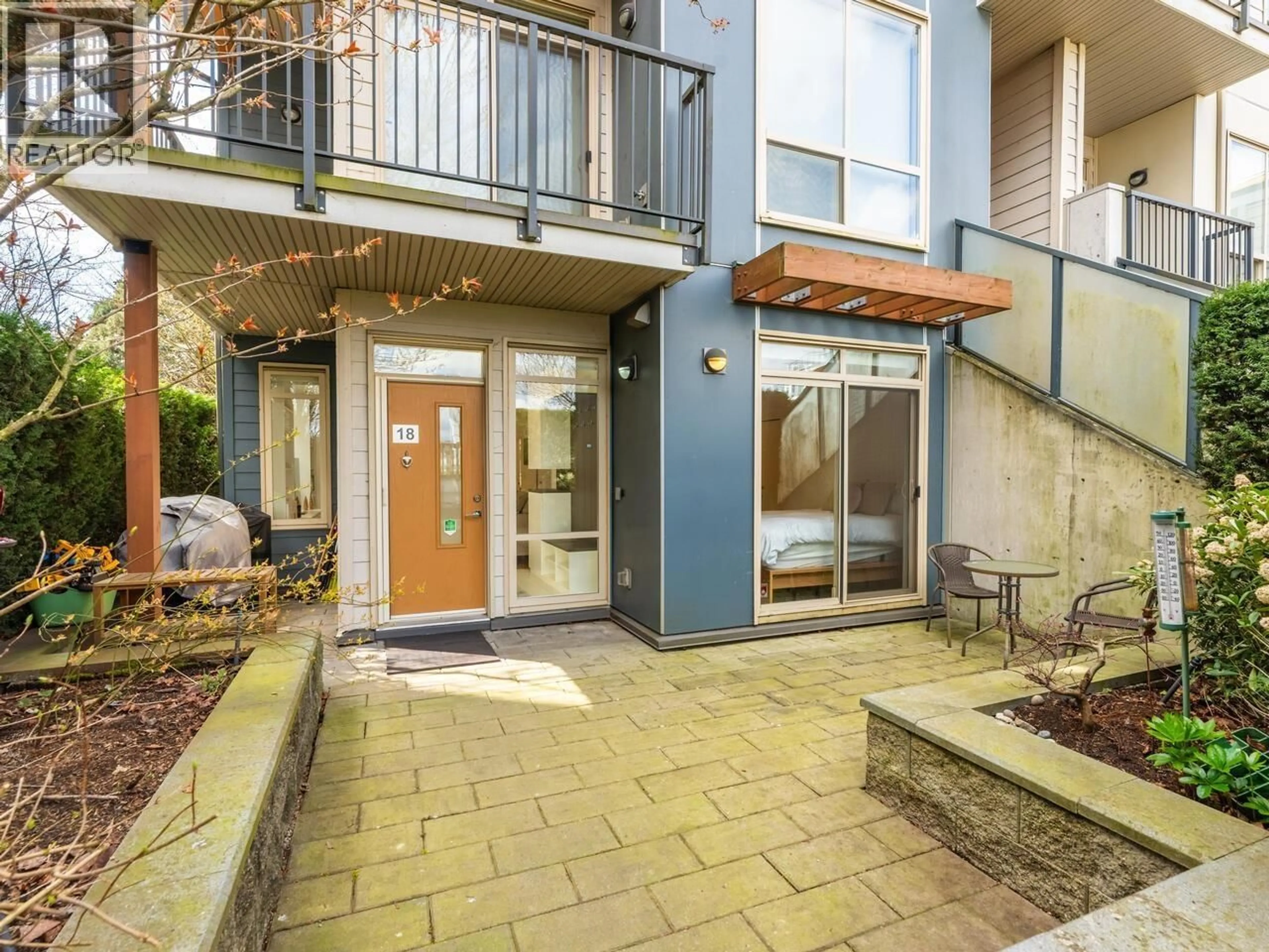 Patio, street for 18 - 10133 RIVER DRIVE, Richmond British Columbia V6X0K8