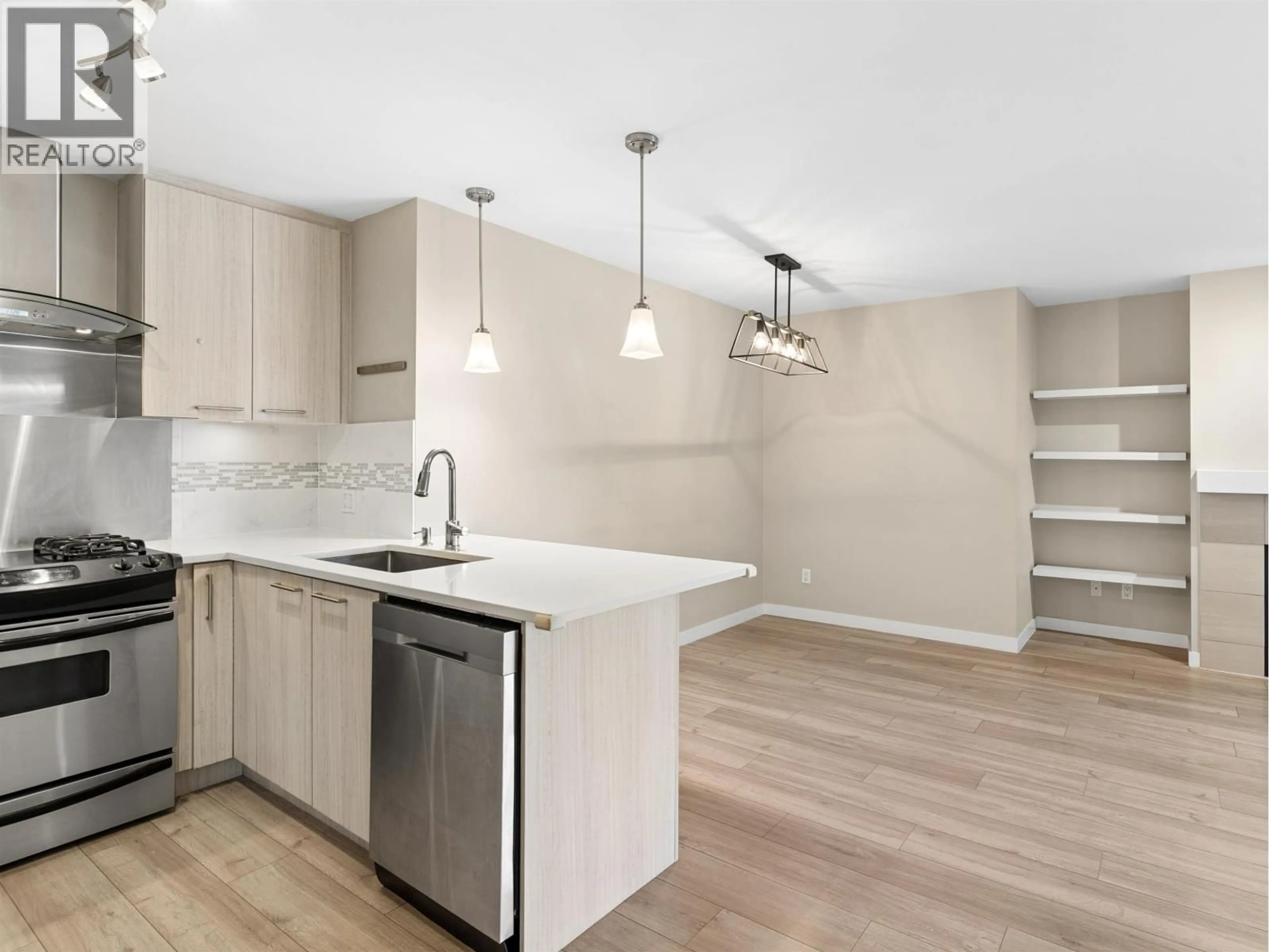A pic of a room for 219 - 8480 GRANVILLE AVENUE, Richmond British Columbia V6Y4E8