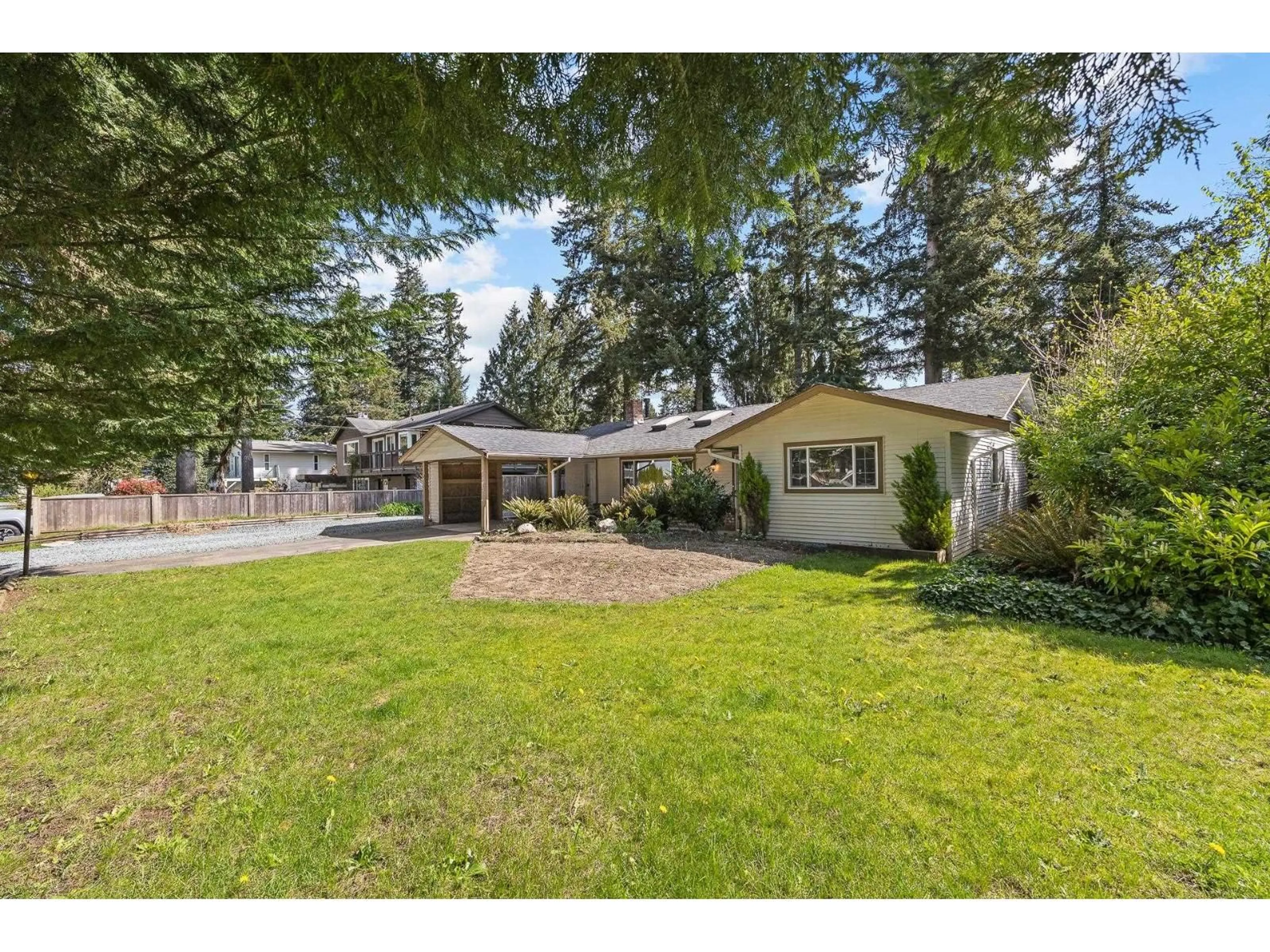 A pic from outside/outdoor area/front of a property/back of a property/a pic from drone, street for 4132 204B STREET, Langley British Columbia V3A1Z8