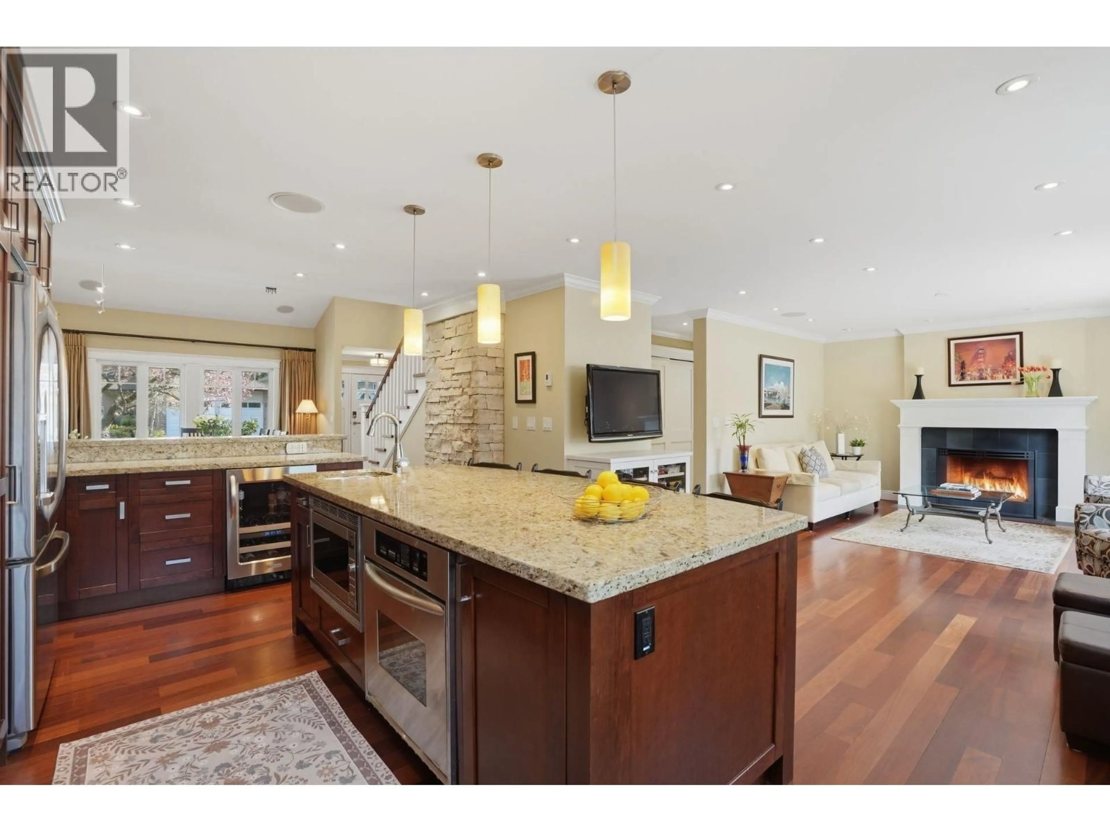 Open concept kitchen, unknown for 1491 NORTON COURT, North Vancouver British Columbia V7G2E5