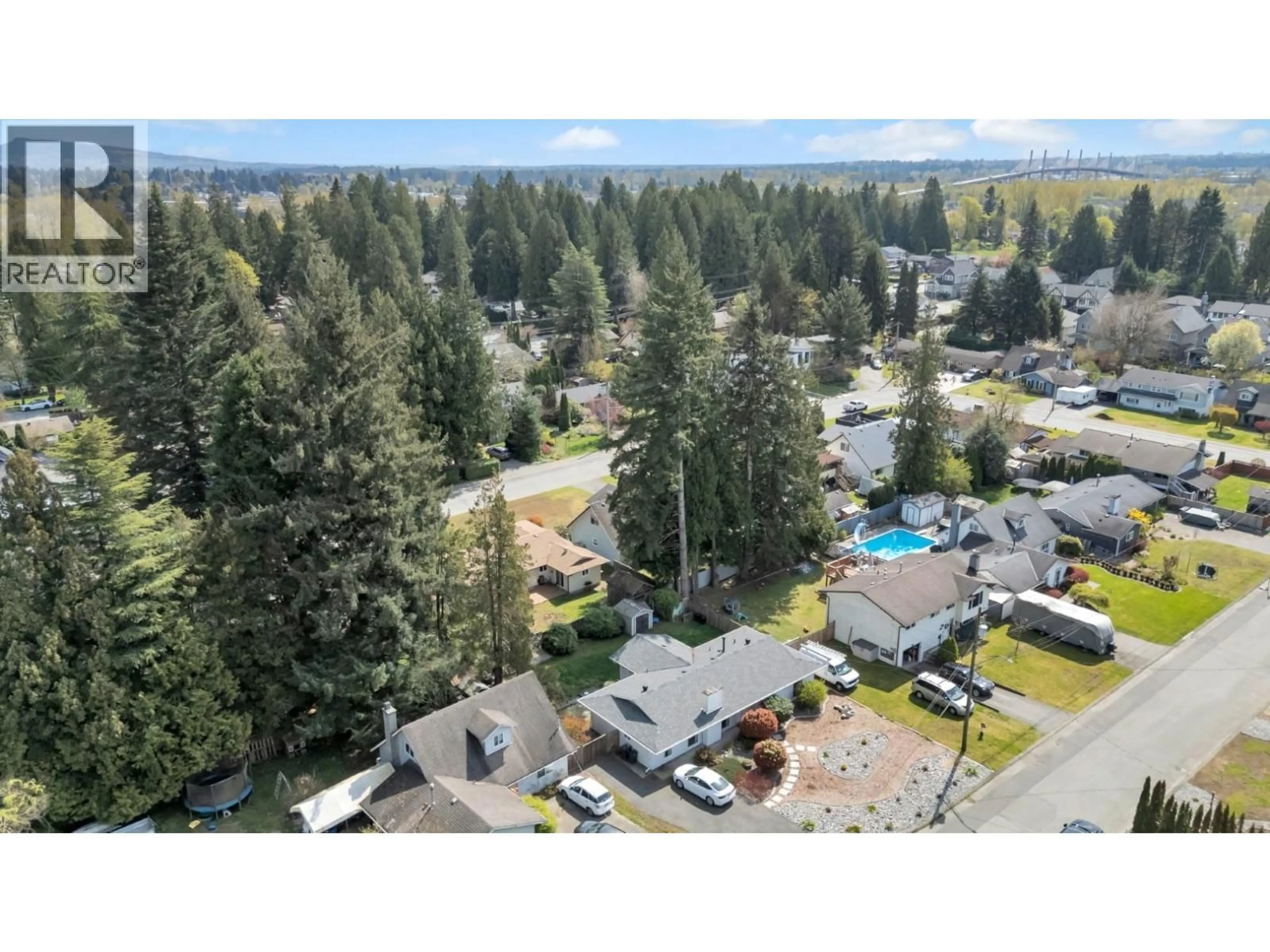 A pic from outside/outdoor area/front of a property/back of a property/a pic from drone, mountain view for 11750 195A STREET, Pitt Meadows British Columbia V3Y1G8