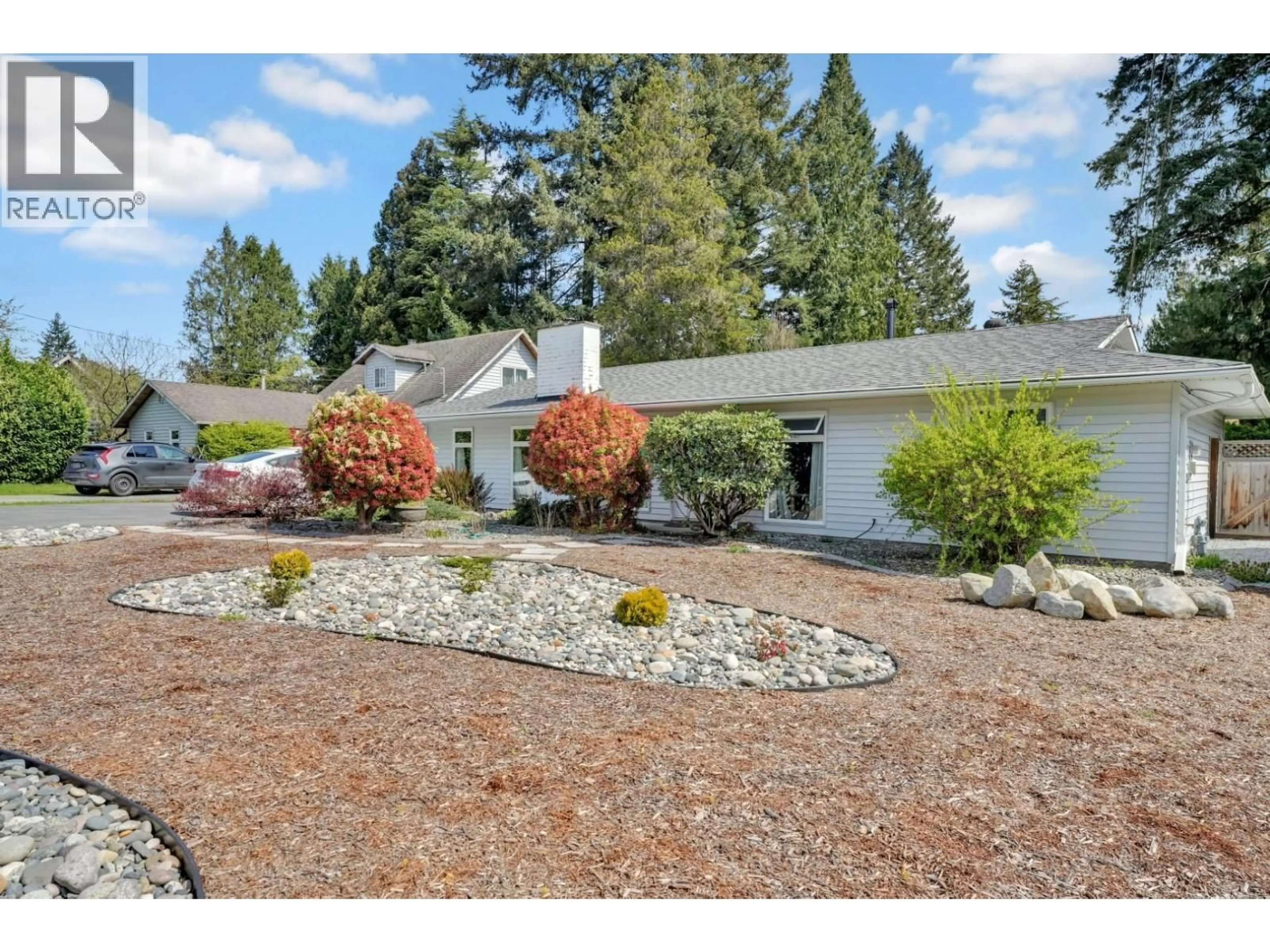 A pic from outside/outdoor area/front of a property/back of a property/a pic from drone, unknown for 11750 195A STREET, Pitt Meadows British Columbia V3Y1G8