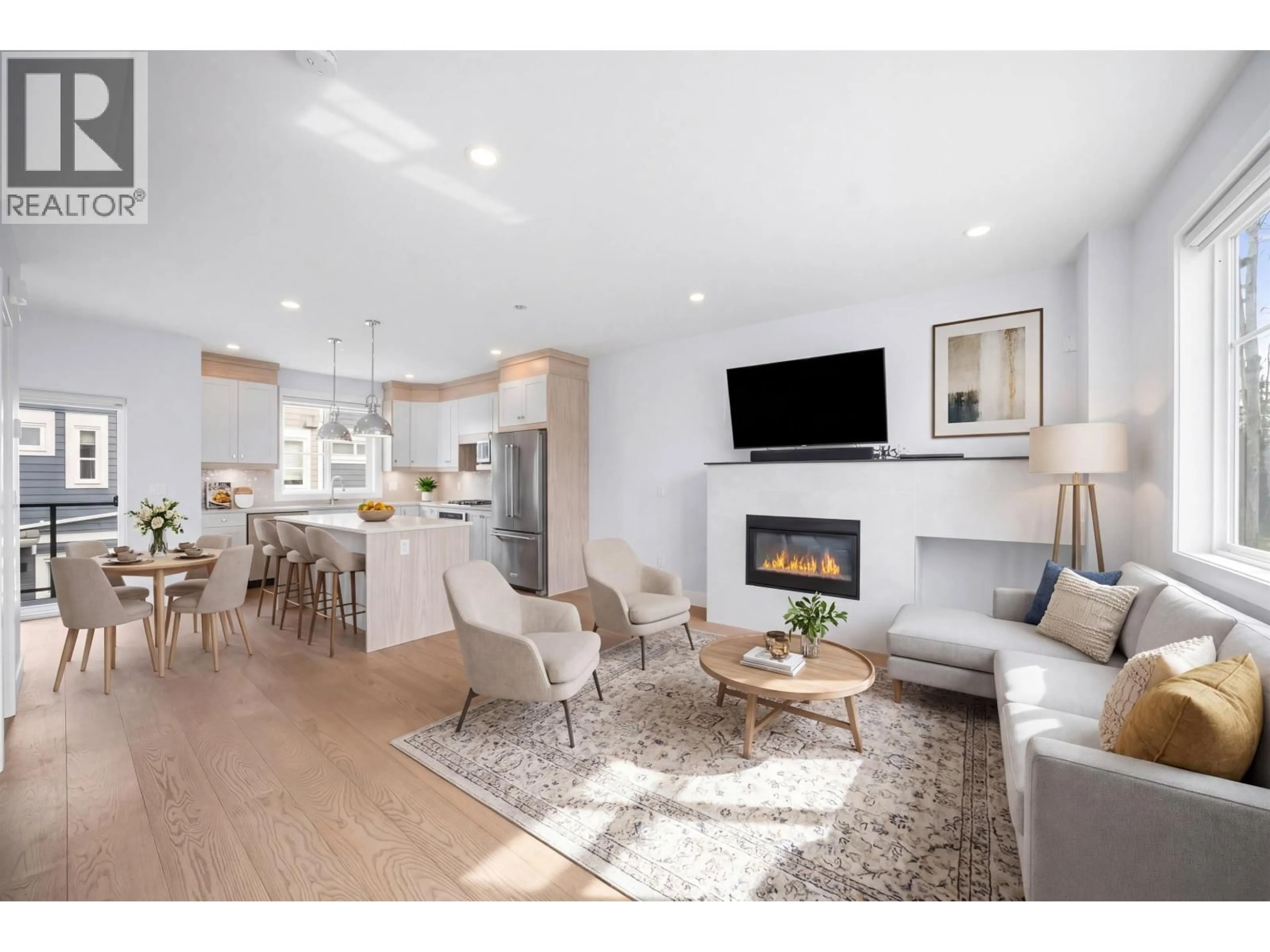 Living room with furniture, unknown for 7 - 5377 8A AVENUE, Delta British Columbia V4M0E2