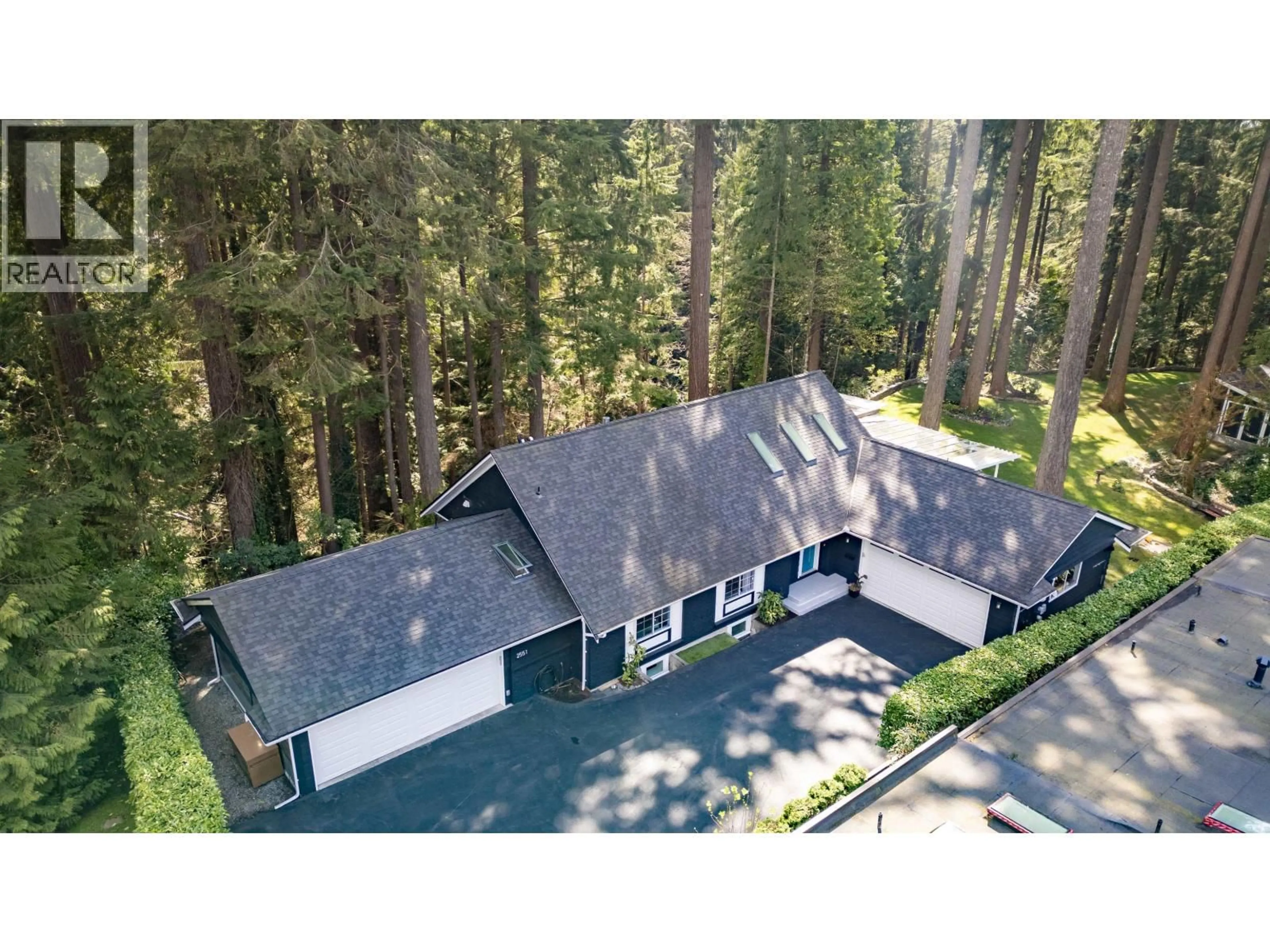 A pic from outside/outdoor area/front of a property/back of a property/a pic from drone, forest/trees view for 2551 HYANNIS POINT, North Vancouver British Columbia V7H1R9