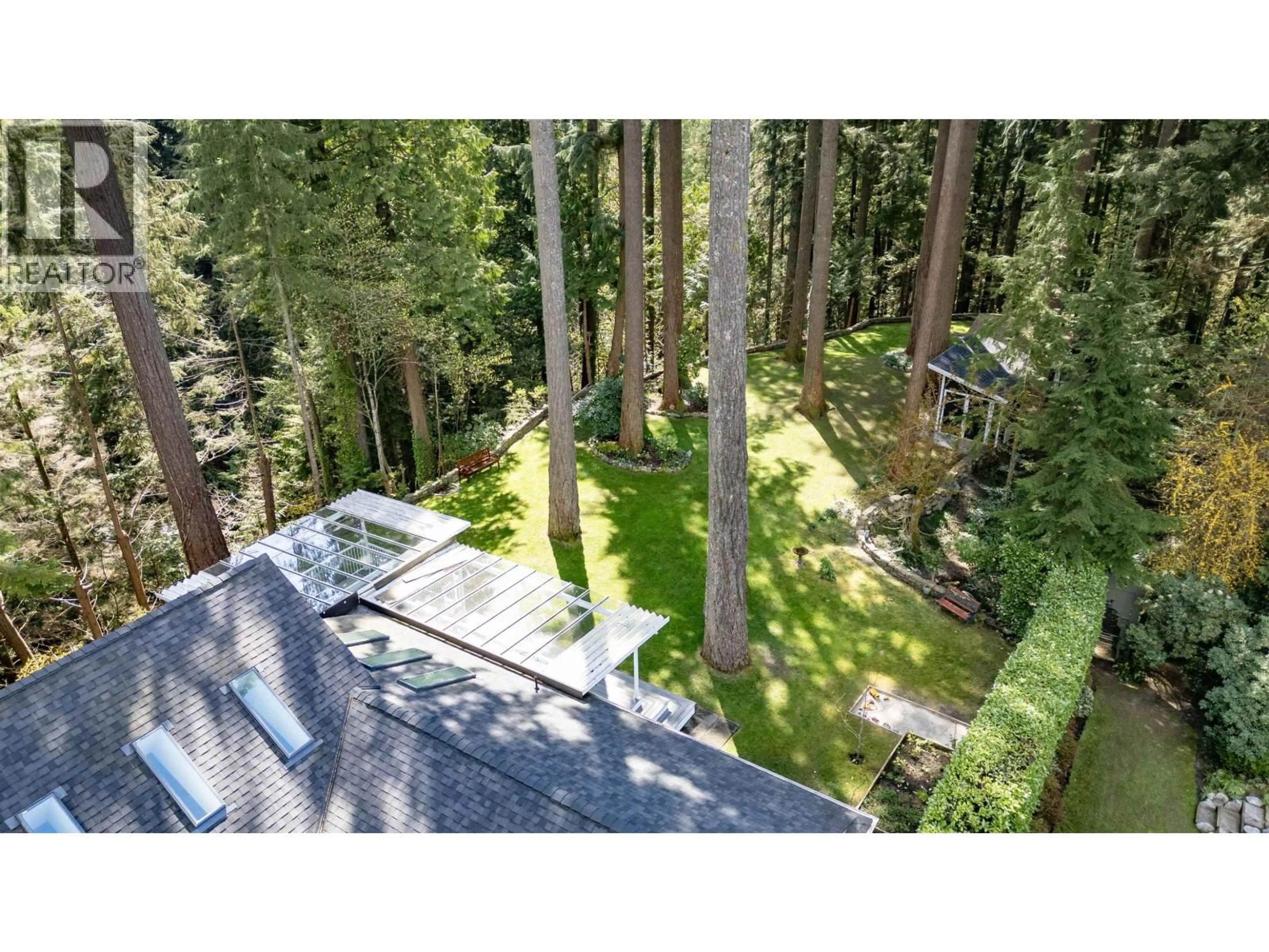 A pic from outside/outdoor area/front of a property/back of a property/a pic from drone, forest/trees view for 2551 HYANNIS POINT, North Vancouver British Columbia V7H1R9