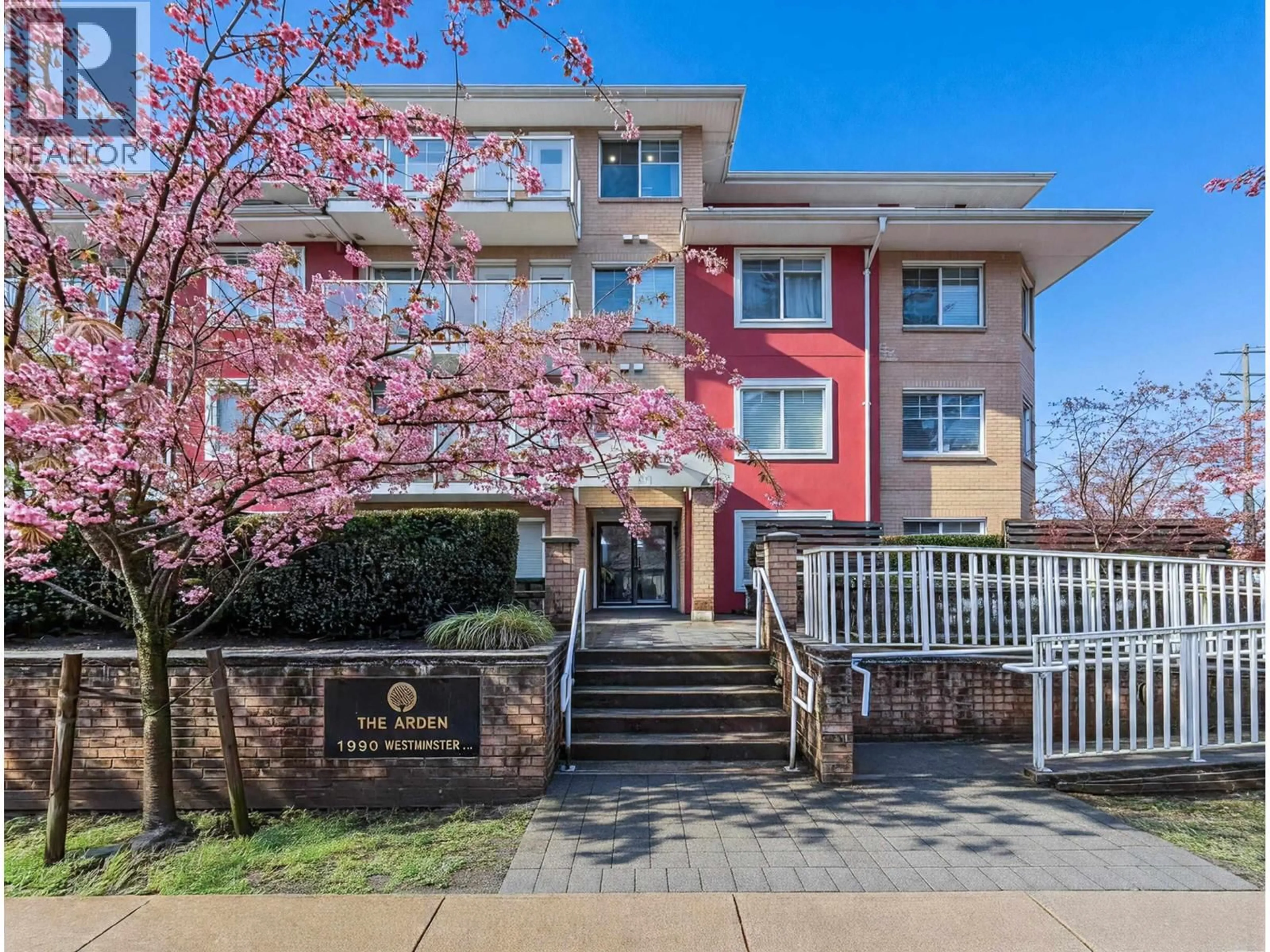 Unknown for 401 - 1990 WESTMINSTER AVENUE, Port Coquitlam British Columbia V3B1E8