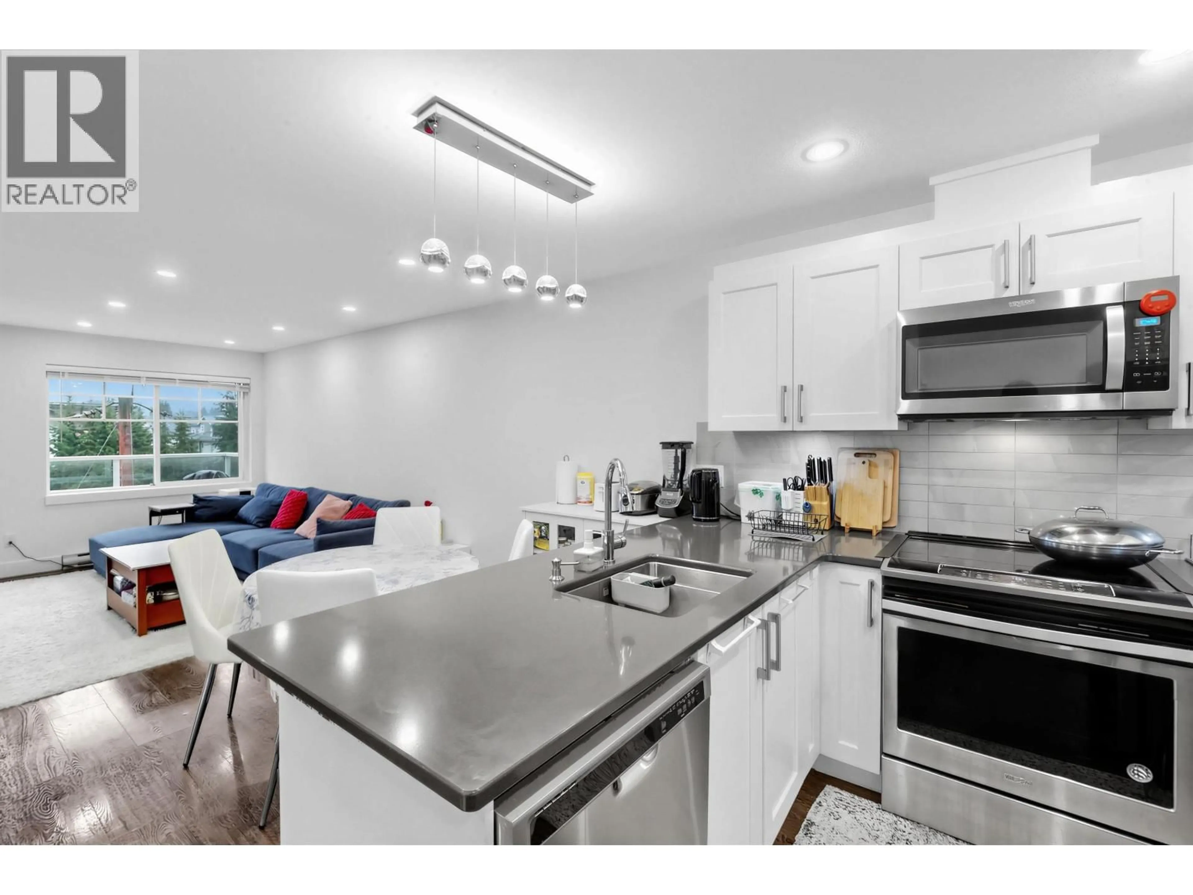 Open concept kitchen, unknown for 401 - 1990 WESTMINSTER AVENUE, Port Coquitlam British Columbia V3B1E8