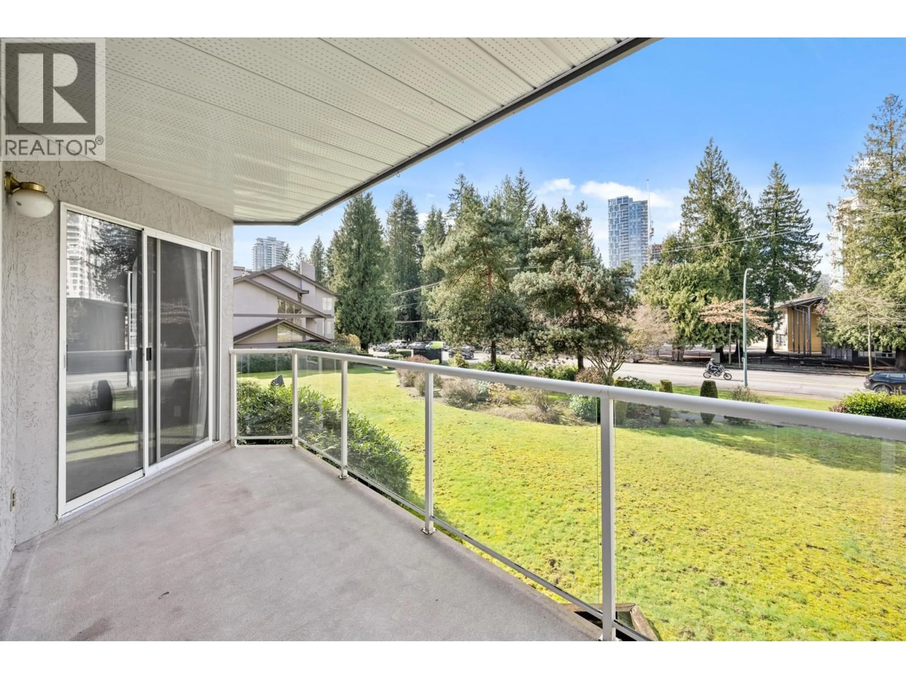 Patio, water/lake/river/ocean view for 204 - 1171 PIPELINE ROAD, Coquitlam British Columbia V3B4R9