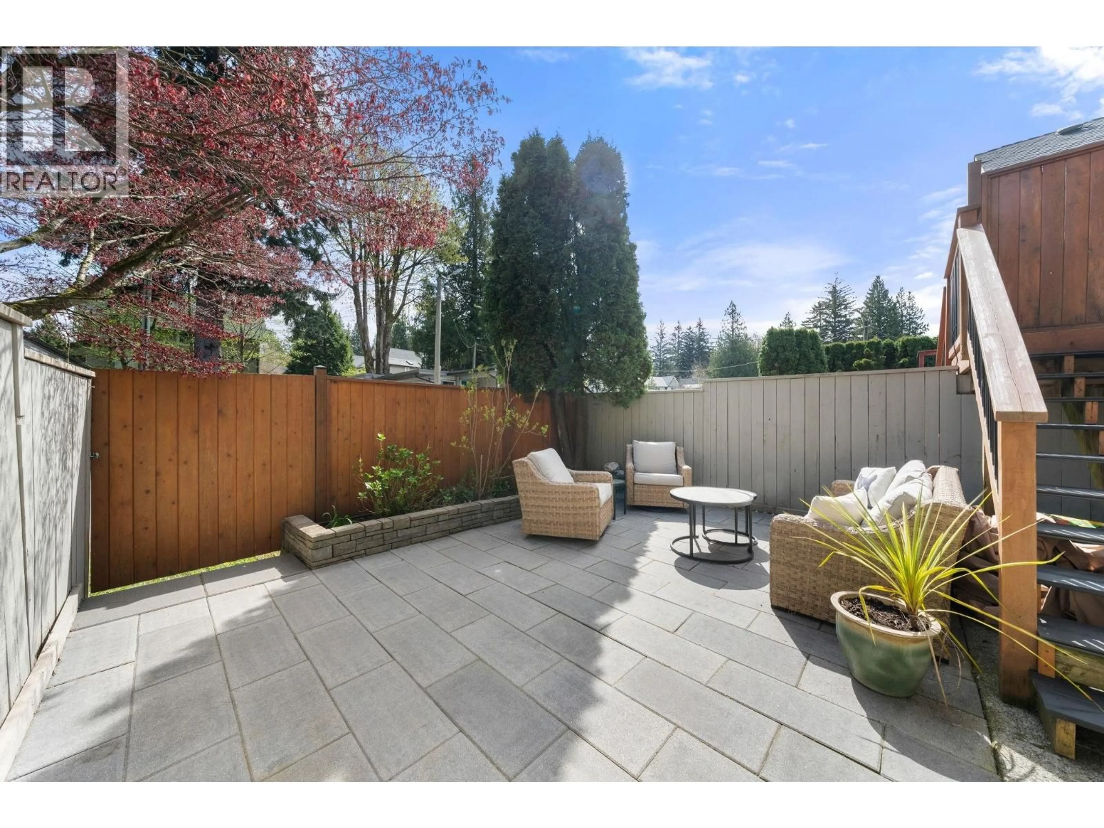 Patio, street for 10 - 1700 MAMQUAM ROAD, Squamish British Columbia V8B0H7