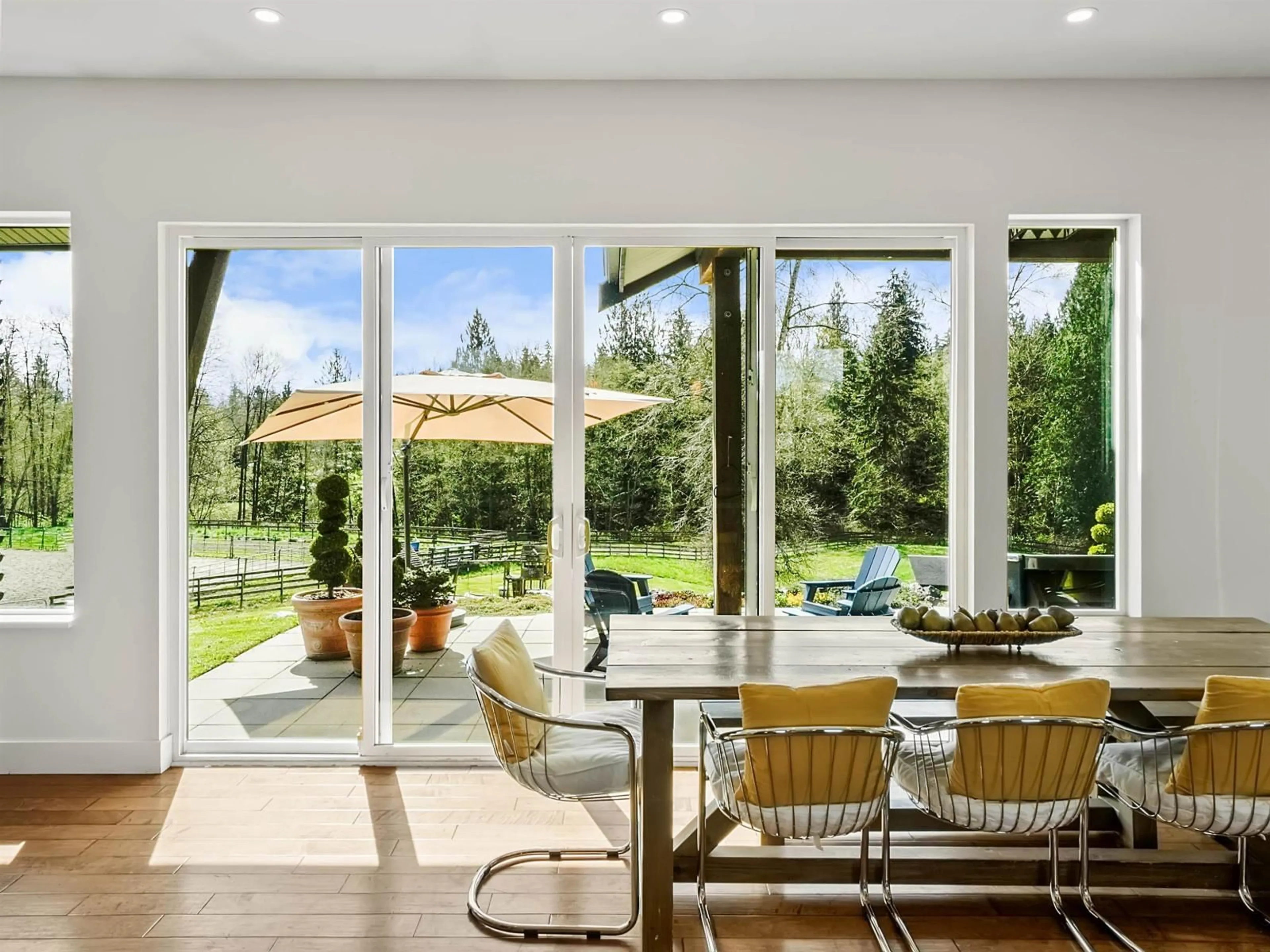 Dining room, unknown for 26276 69 AVENUE, Langley British Columbia V4W1M6