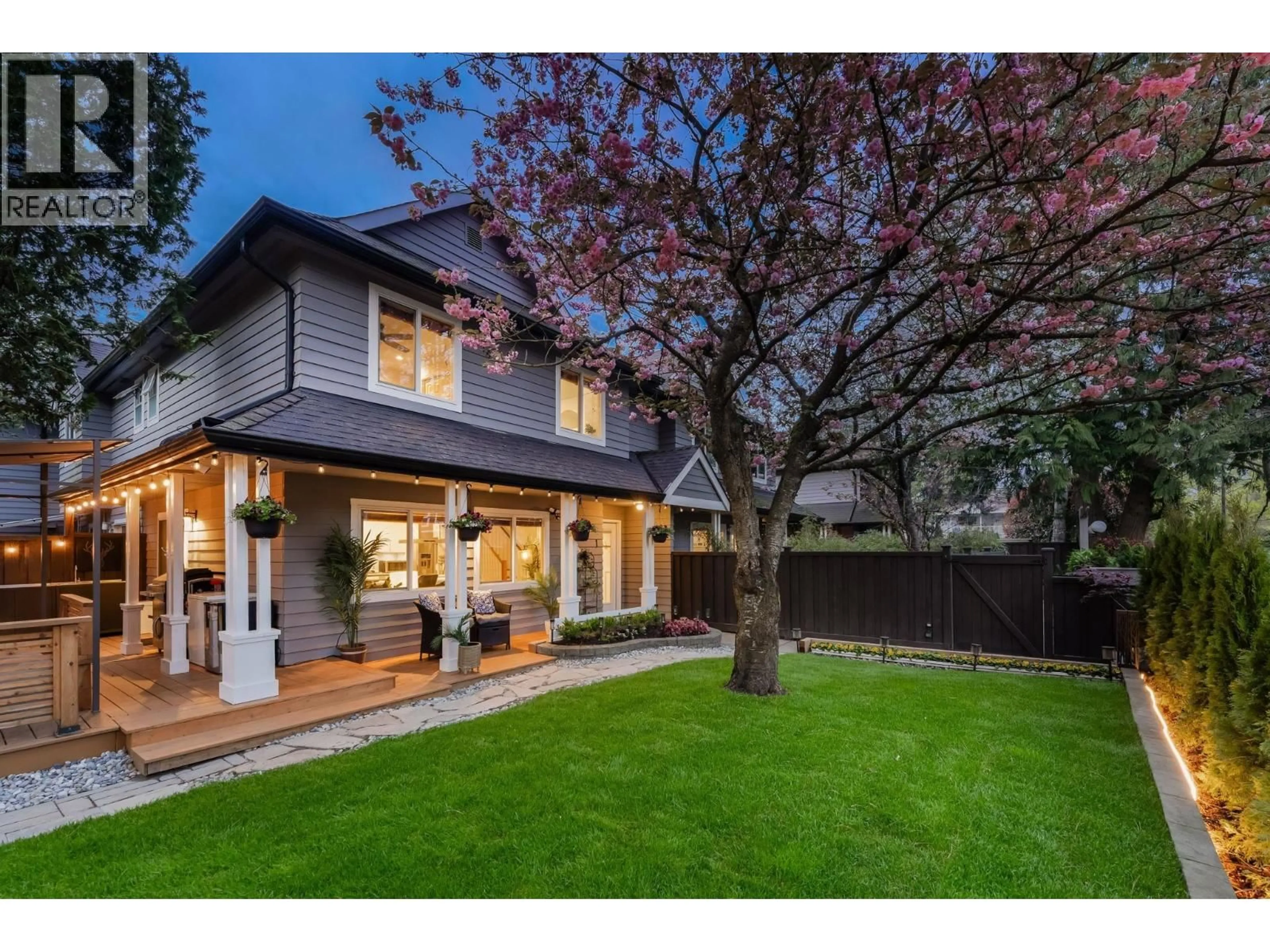 Unknown for 1 - 1255 15TH AVENUE, Vancouver British Columbia V5T2S7