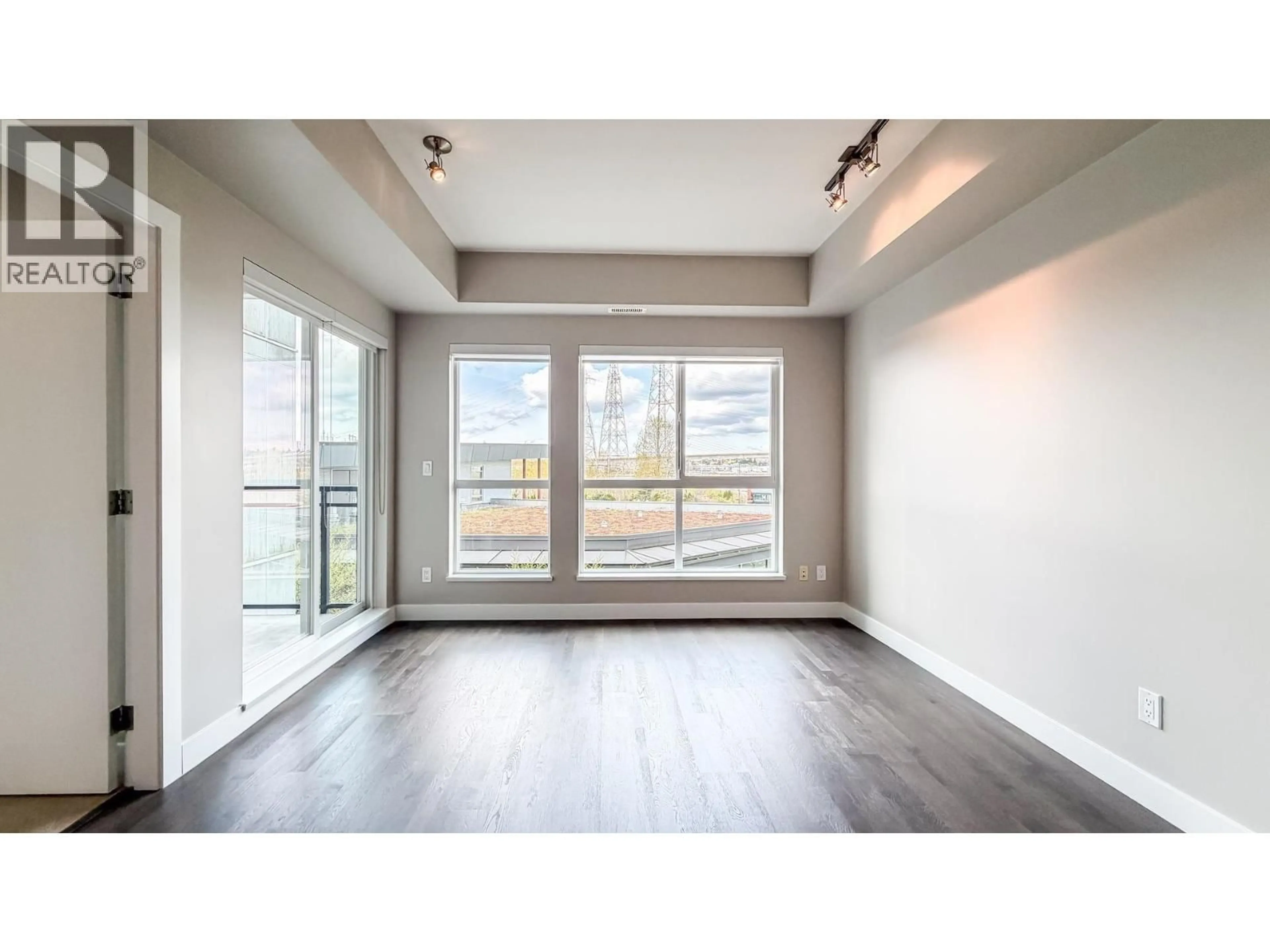A pic of a room for 307 - 10033 RIVER DRIVE, Richmond British Columbia V6X0L1