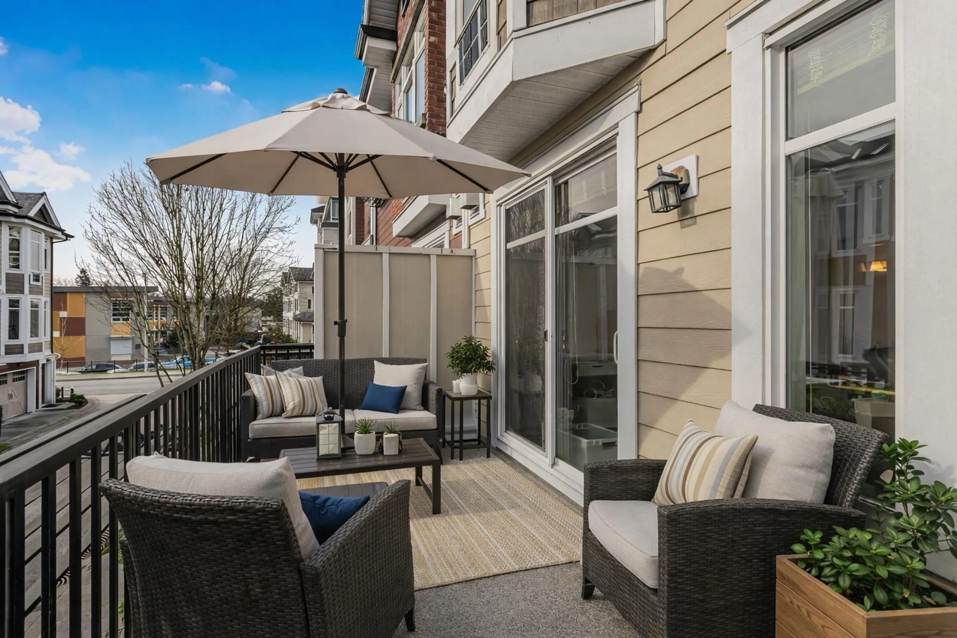 Patio, street for 18 - 20738 84 AVENUE, Langley British Columbia V2Y0J6