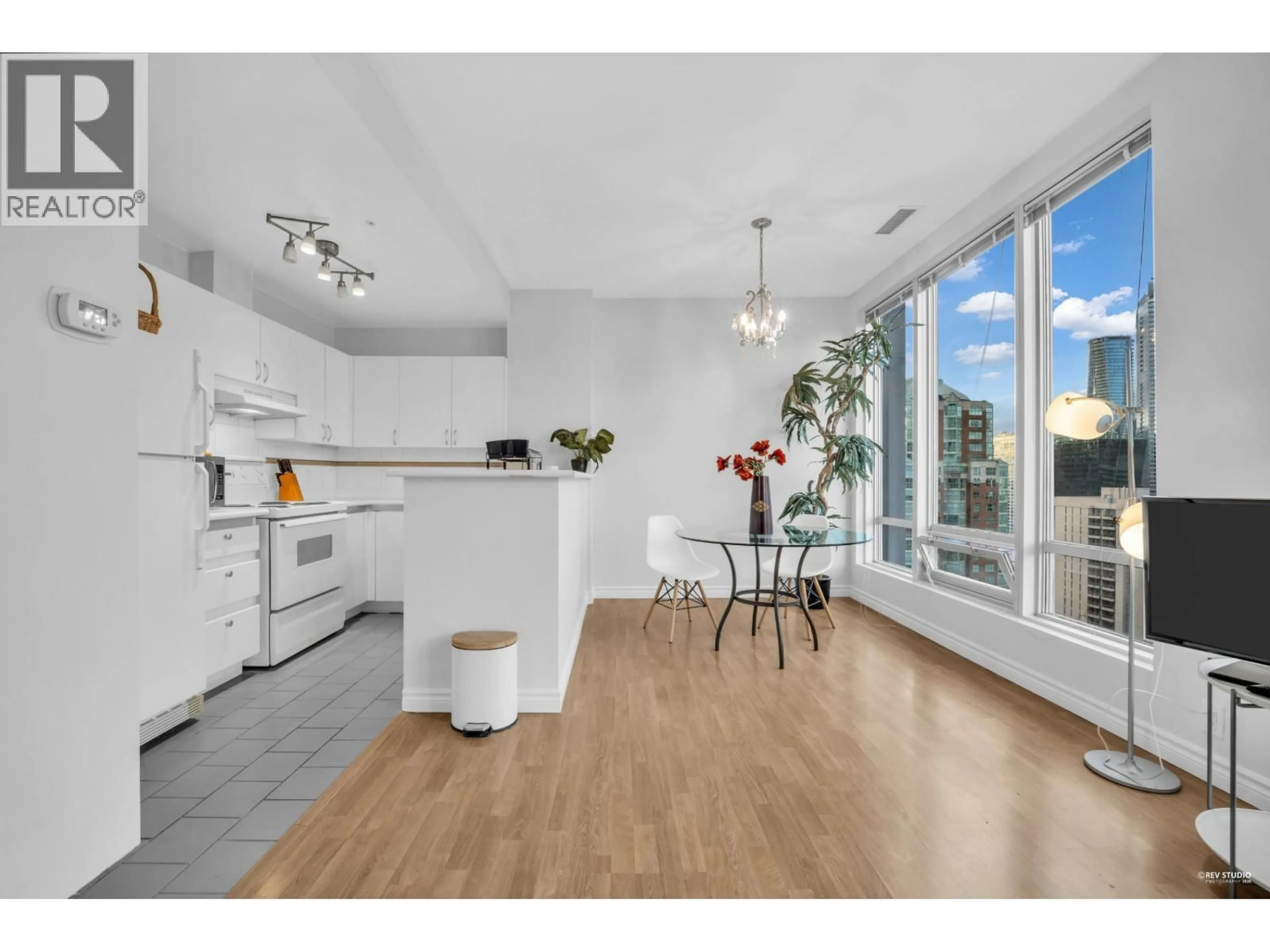 Open concept kitchen, unknown for 1512 - 989 NELSON STREET, Vancouver British Columbia V6Z2S1