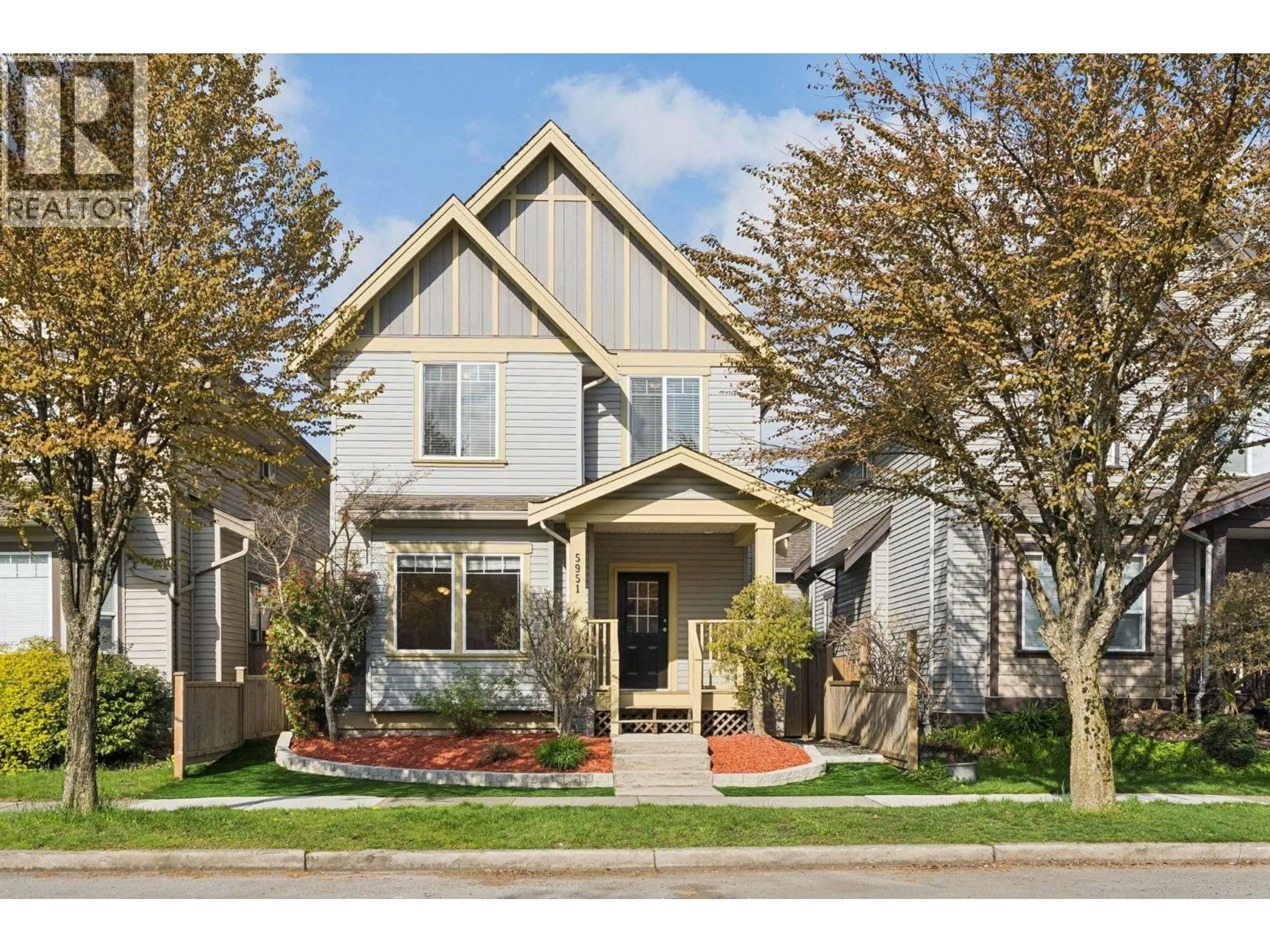 Home with vinyl exterior material, street for 5951 MUIR DRIVE, Richmond British Columbia V6V3C4