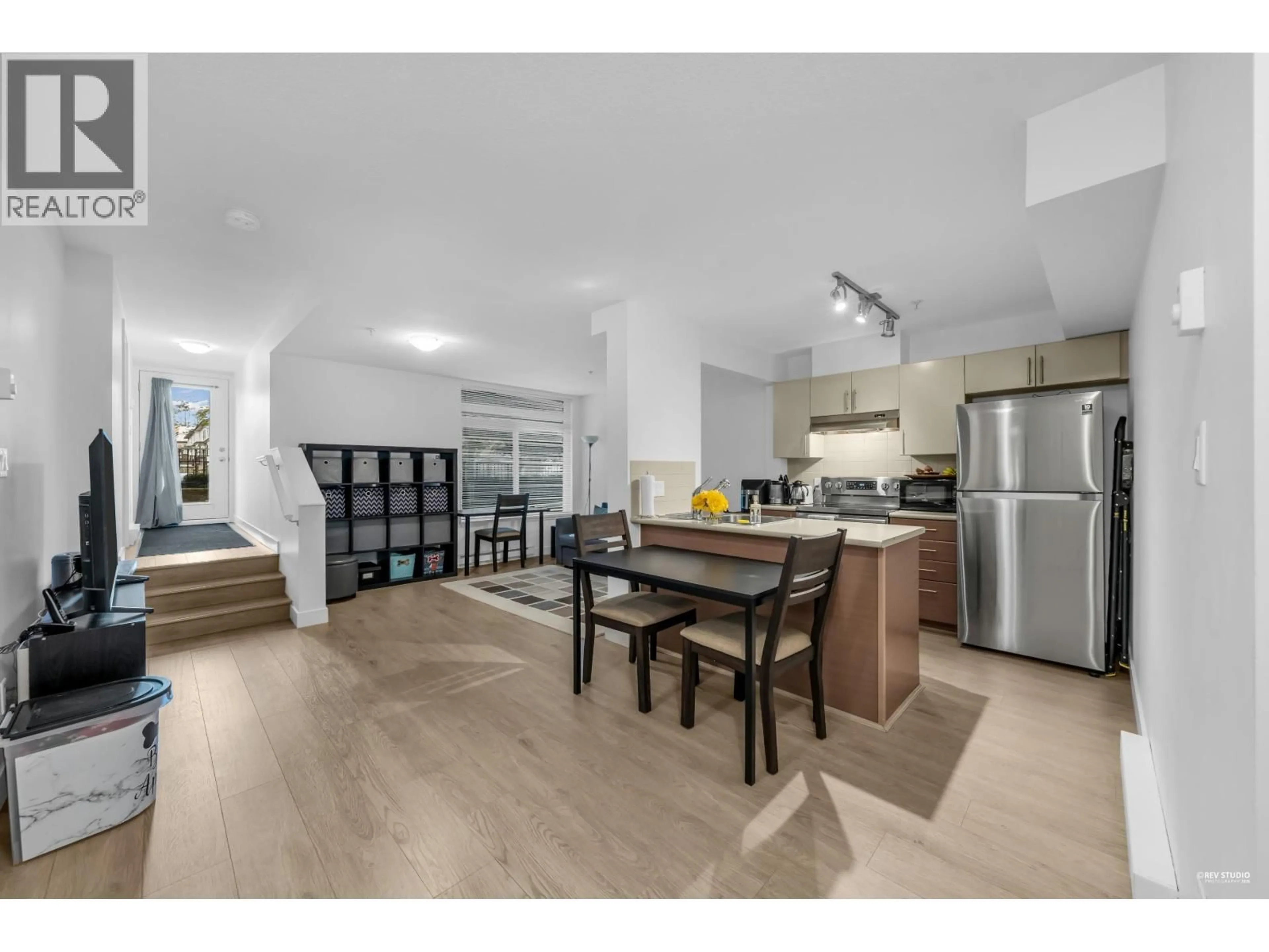 Open concept kitchen, unknown for 103 - 5692 KINGS ROAD, Vancouver British Columbia V6T1K8