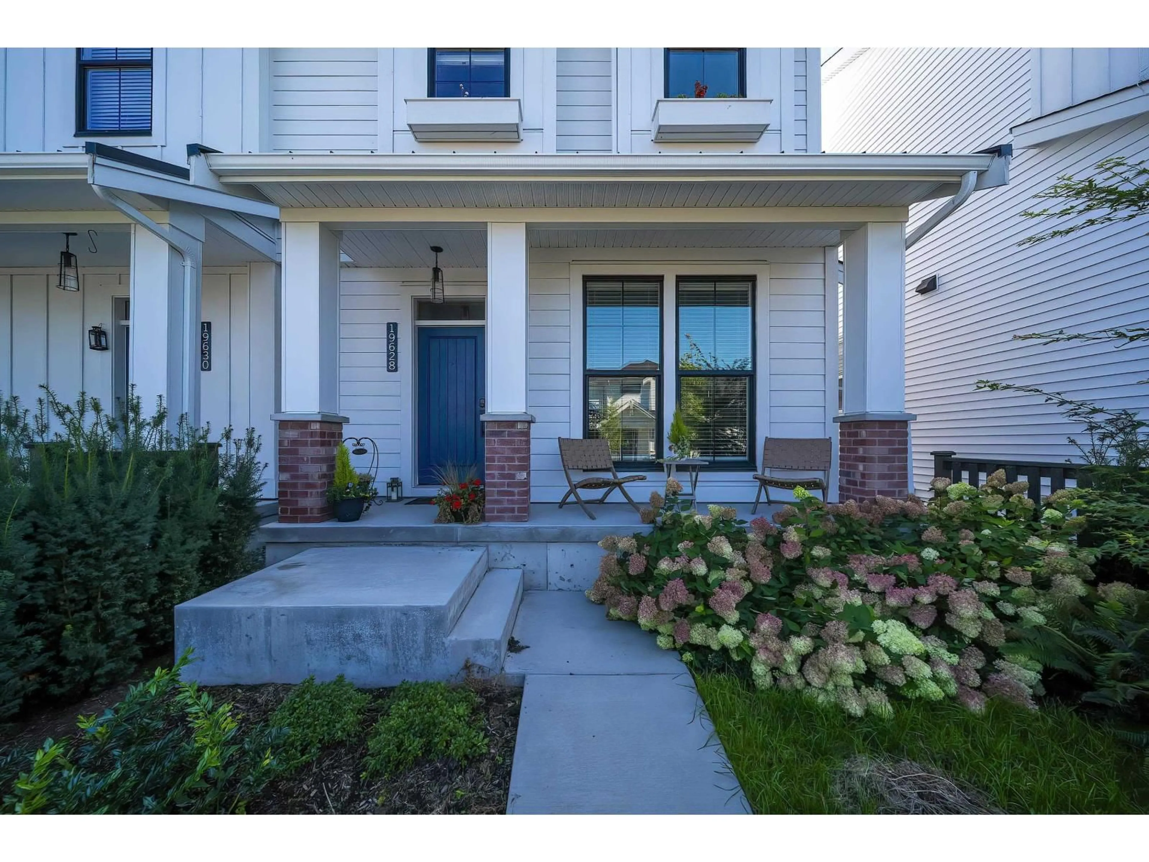 Unknown for 19628 75A AVENUE, Langley British Columbia V2Y3T2