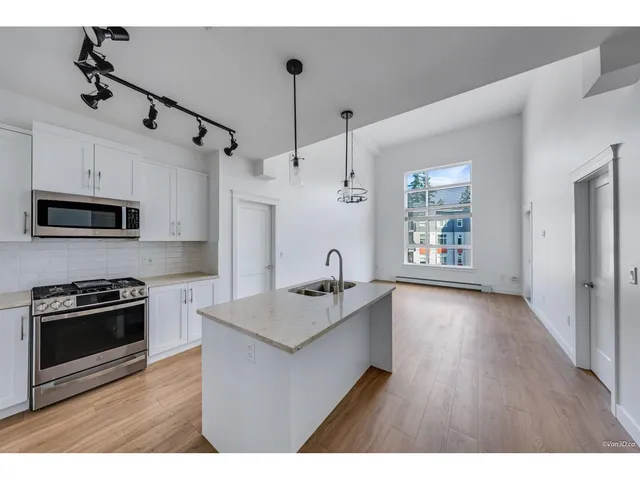 509 - 11077 RAVINE ROAD, Surrey 2
