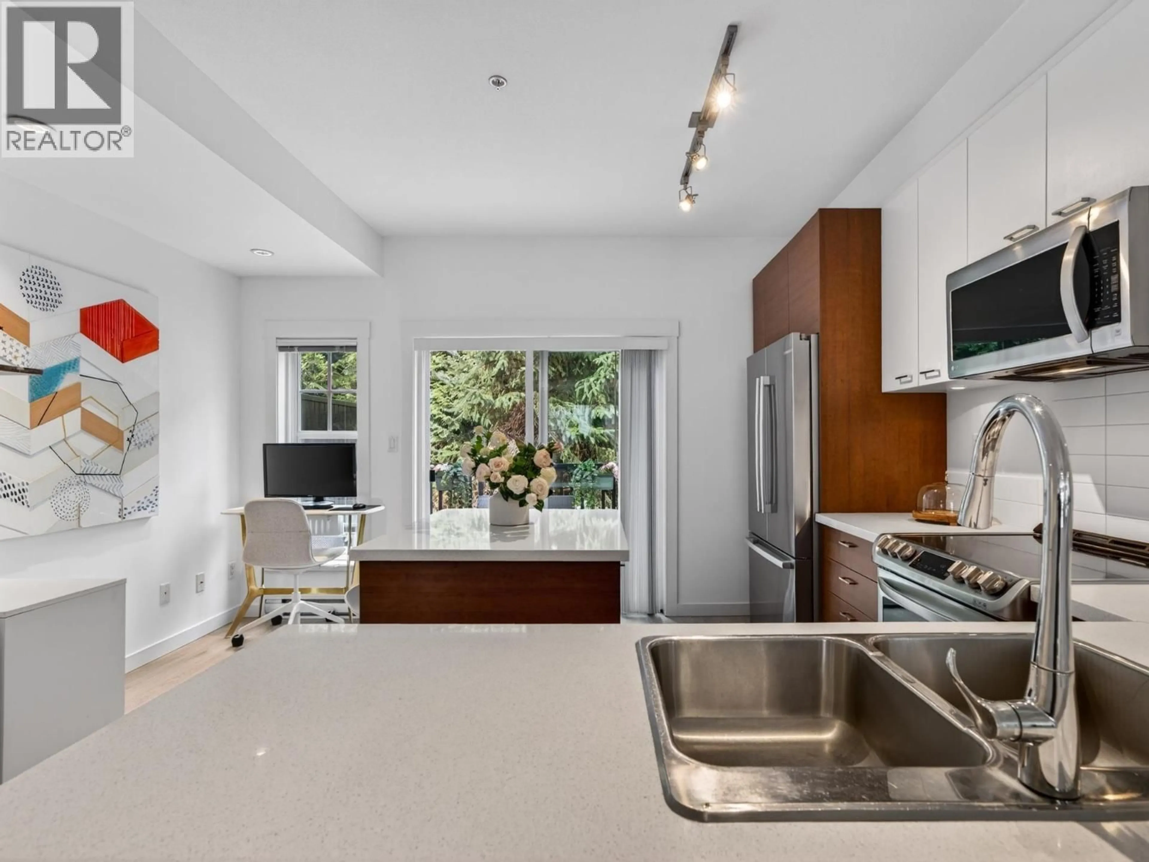 Open concept kitchen, unknown for 54 - 3010 RIVERBEND DRIVE, Coquitlam British Columbia V3C0B8