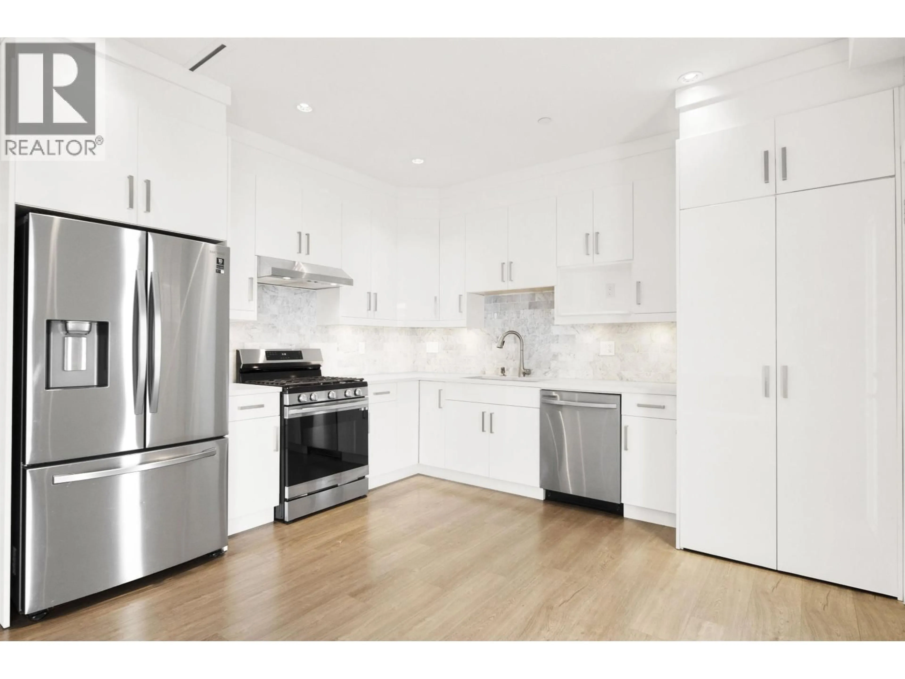 Open concept kitchen, unknown for 3128 KINGS AVENUE, Vancouver British Columbia V5R4T4