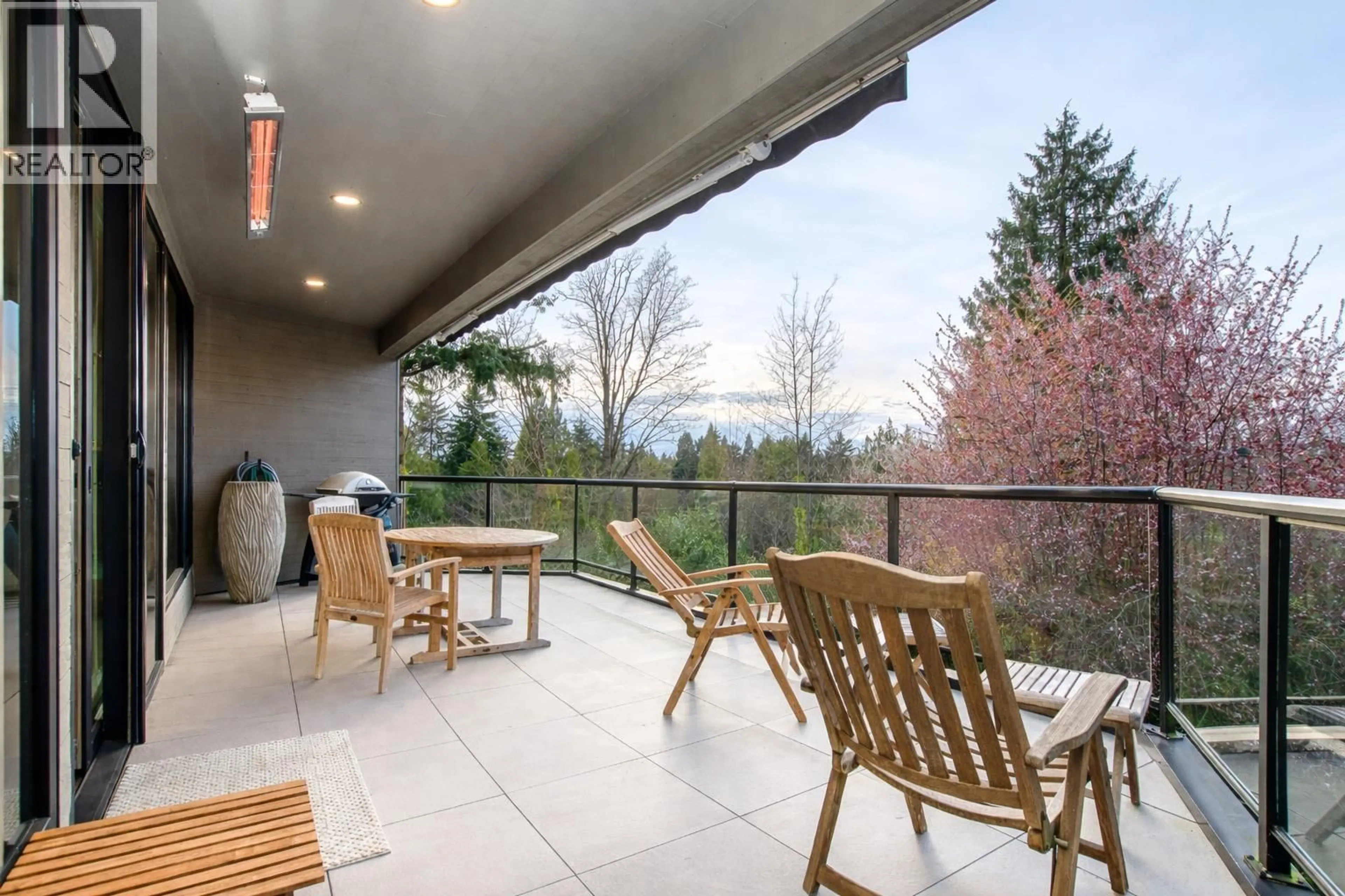 Patio, unknown for 2236 YEWBROOK PLACE, Vancouver British Columbia V6P6K4