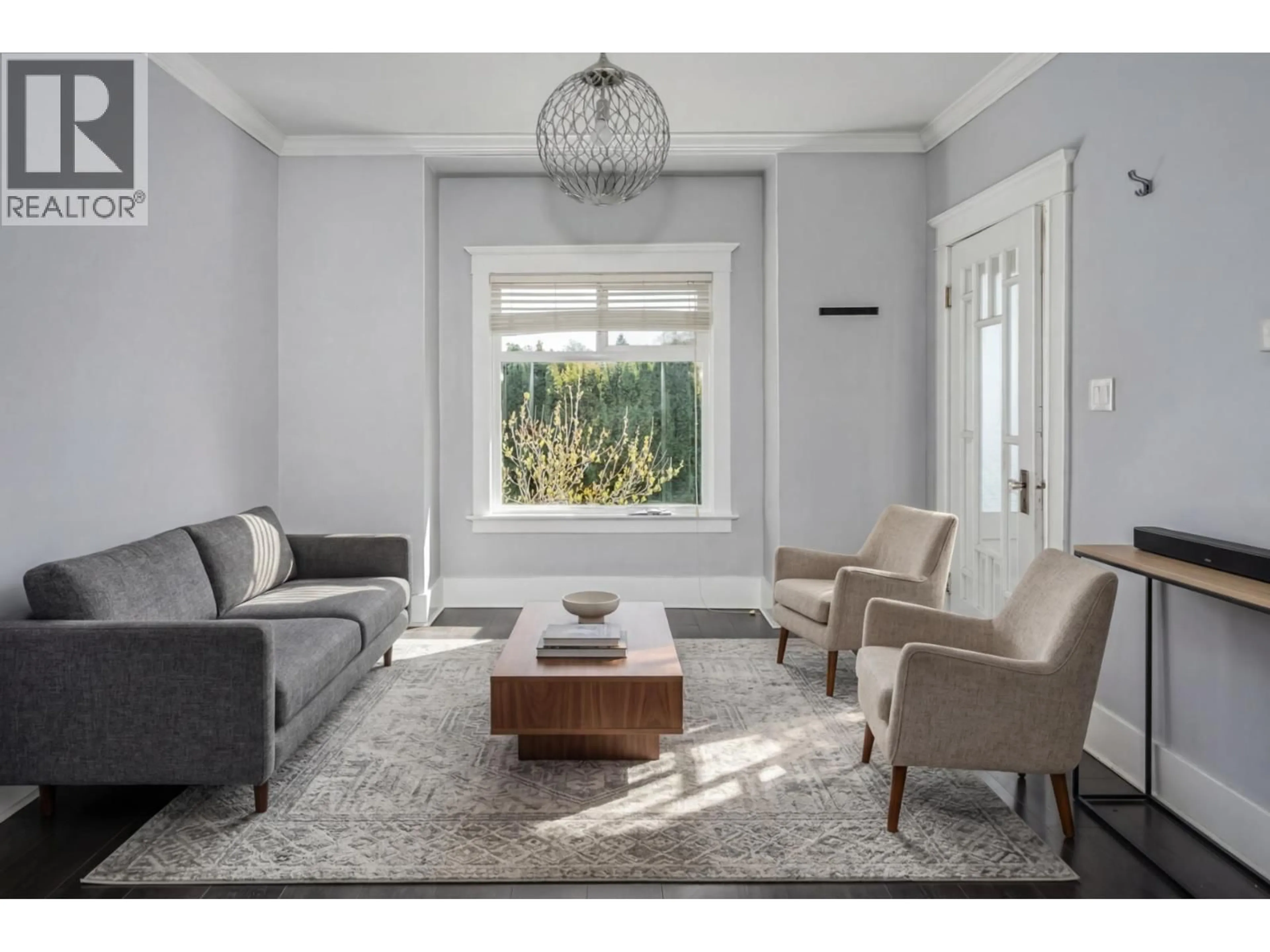 Living room with furniture, unknown for 6085 QUEBEC STREET, Vancouver British Columbia V5W2P5