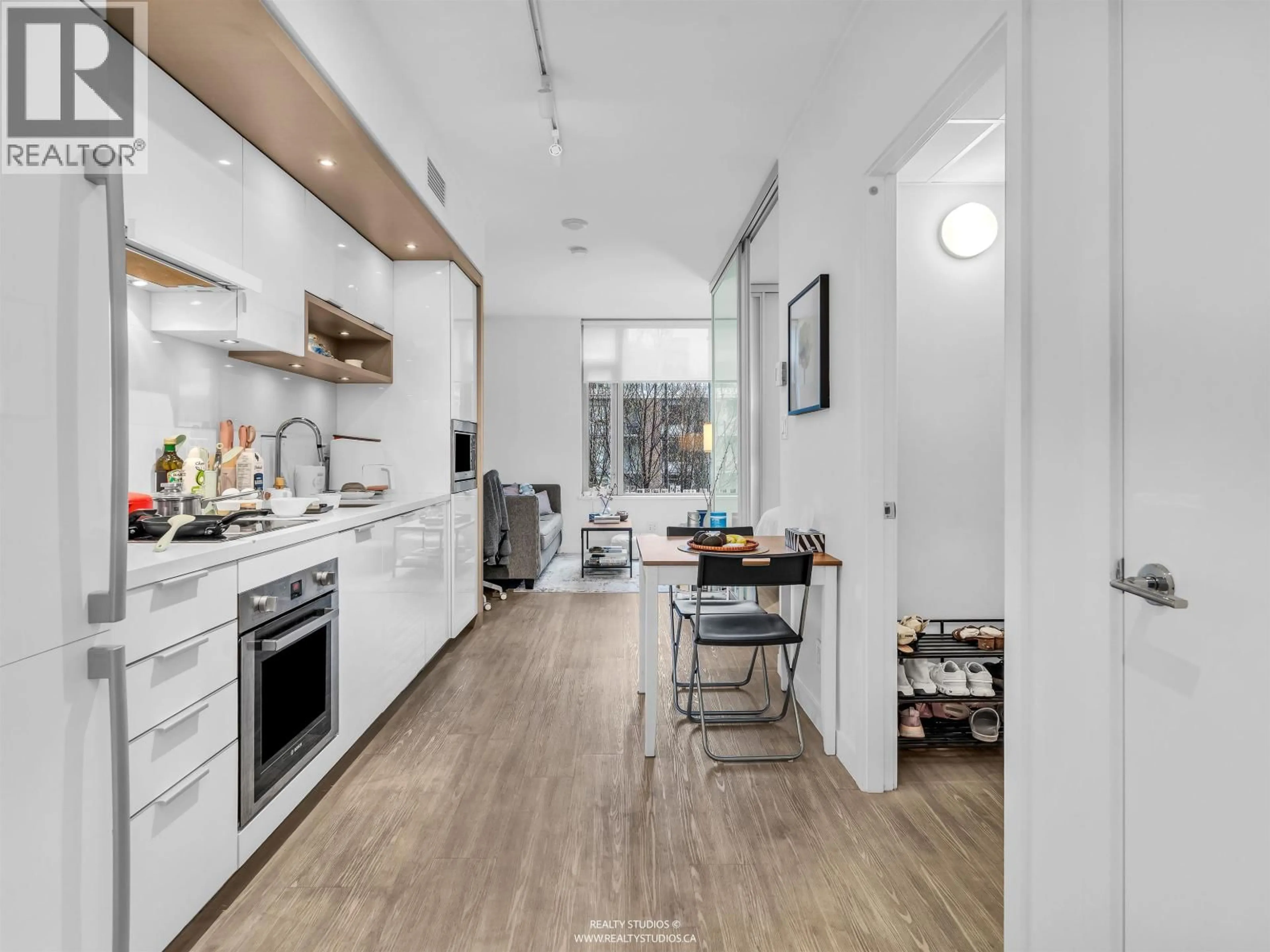 Open concept kitchen, unknown for 203 - 1661 QUEBEC STREET, Vancouver British Columbia V6A0H2