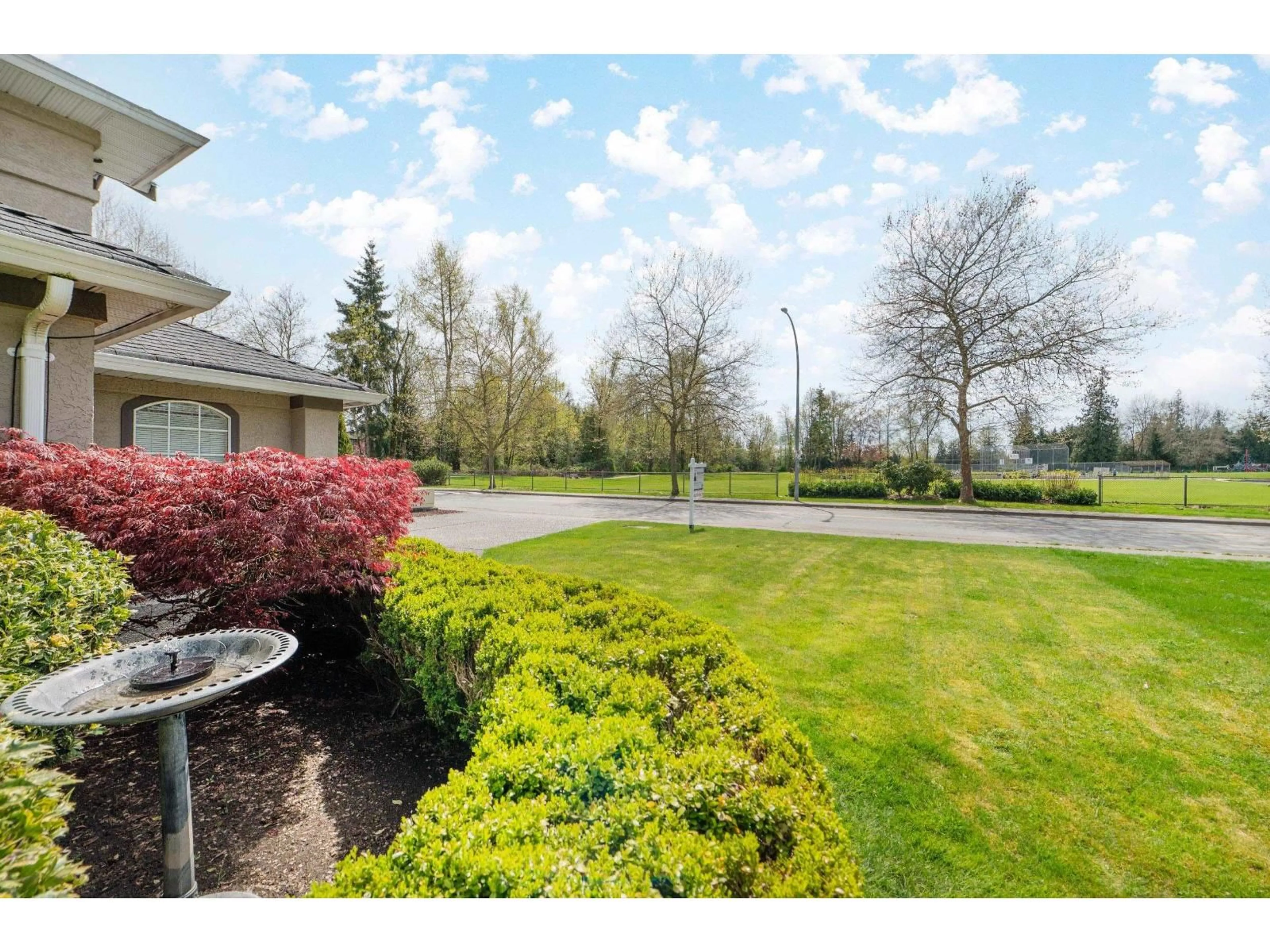 Patio, street for 21253 TELEGRAPH TRAIL, Langley British Columbia V1M2J1