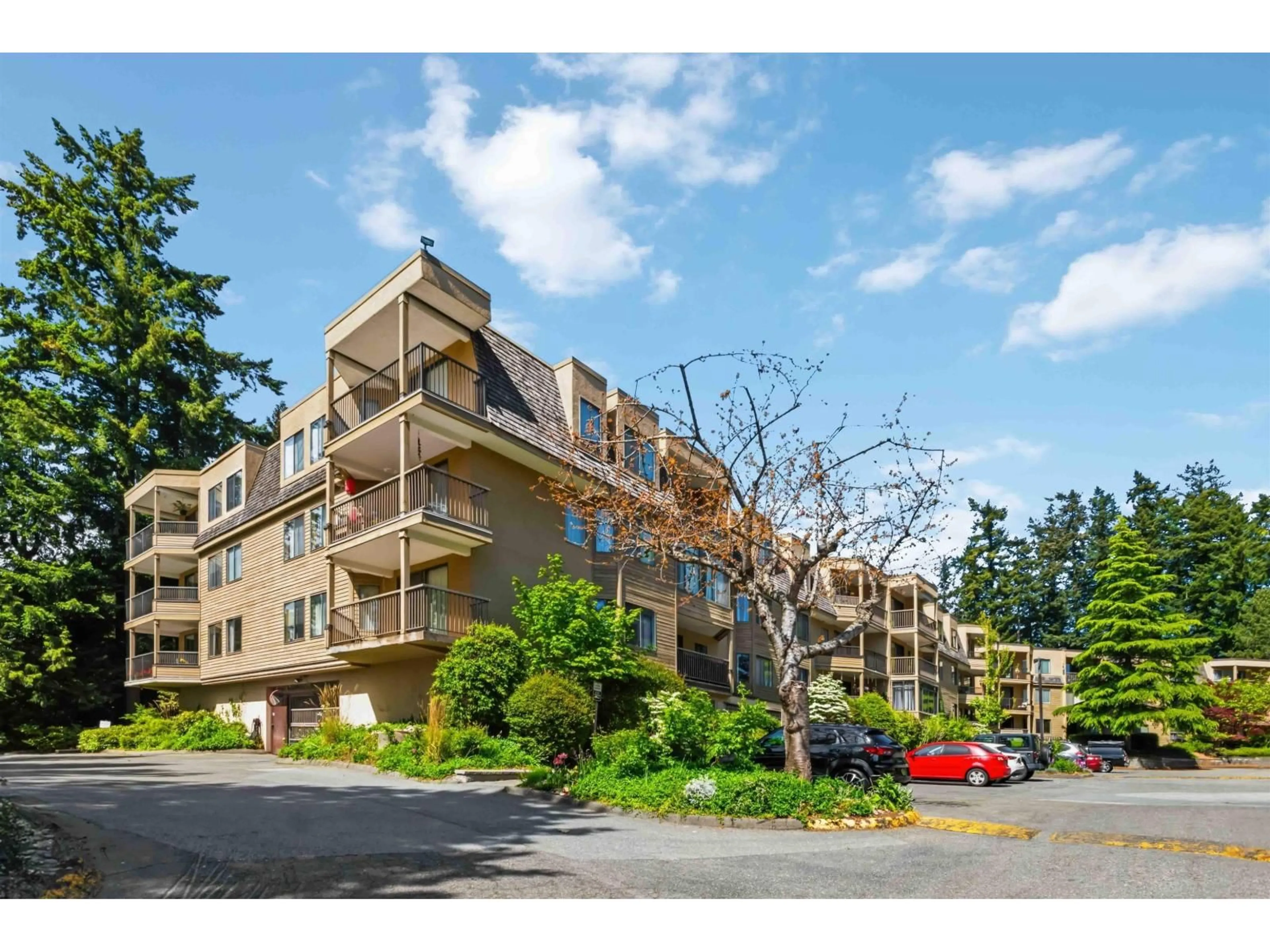 Unknown for 214 - 1760 SOUTHMERE CRESCENT CRESCENT, Surrey British Columbia V4A6E5