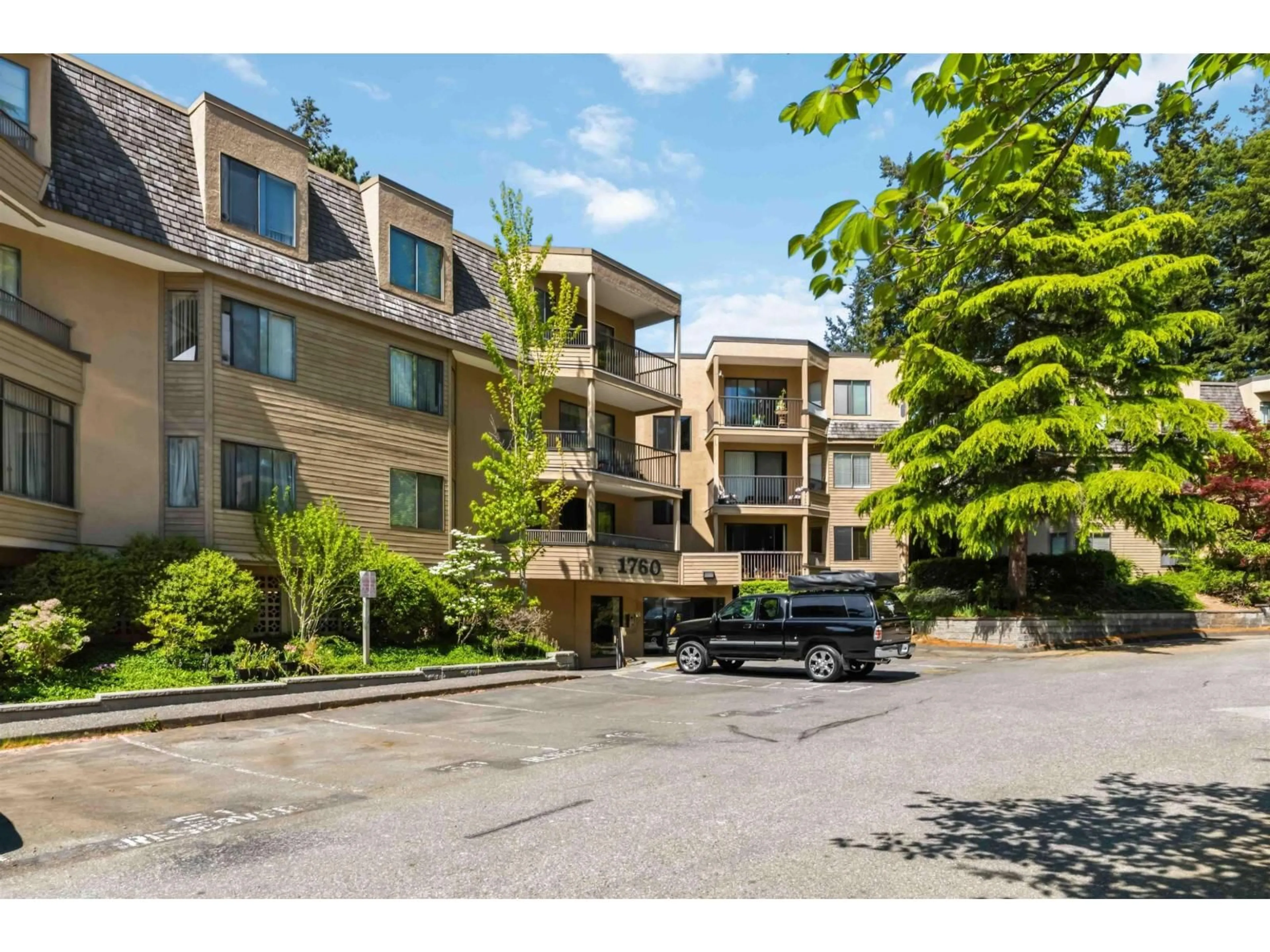 Unknown for 214 - 1760 SOUTHMERE CRESCENT CRESCENT, Surrey British Columbia V4A6E5