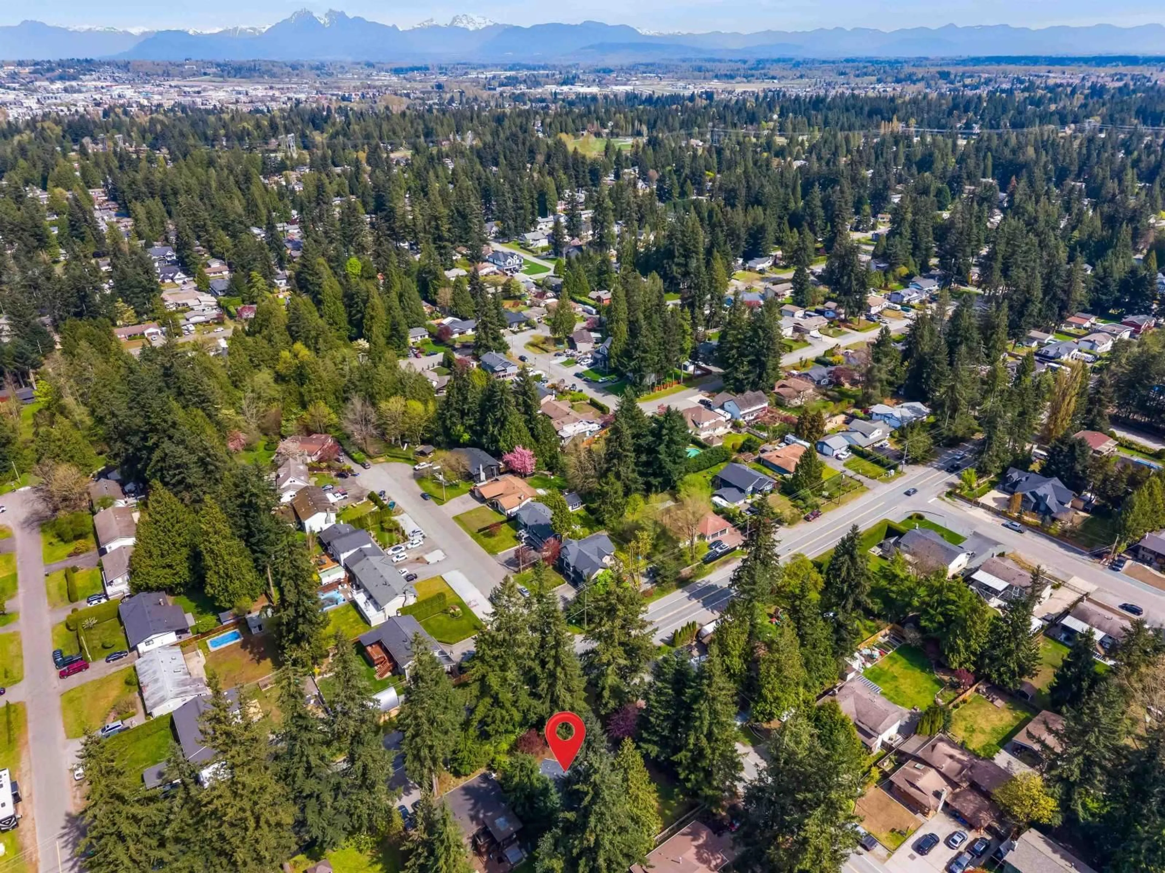 A pic from outside/outdoor area/front of a property/back of a property/a pic from drone, mountain view for 20188 40 AVENUE, Langley British Columbia V3A2W5