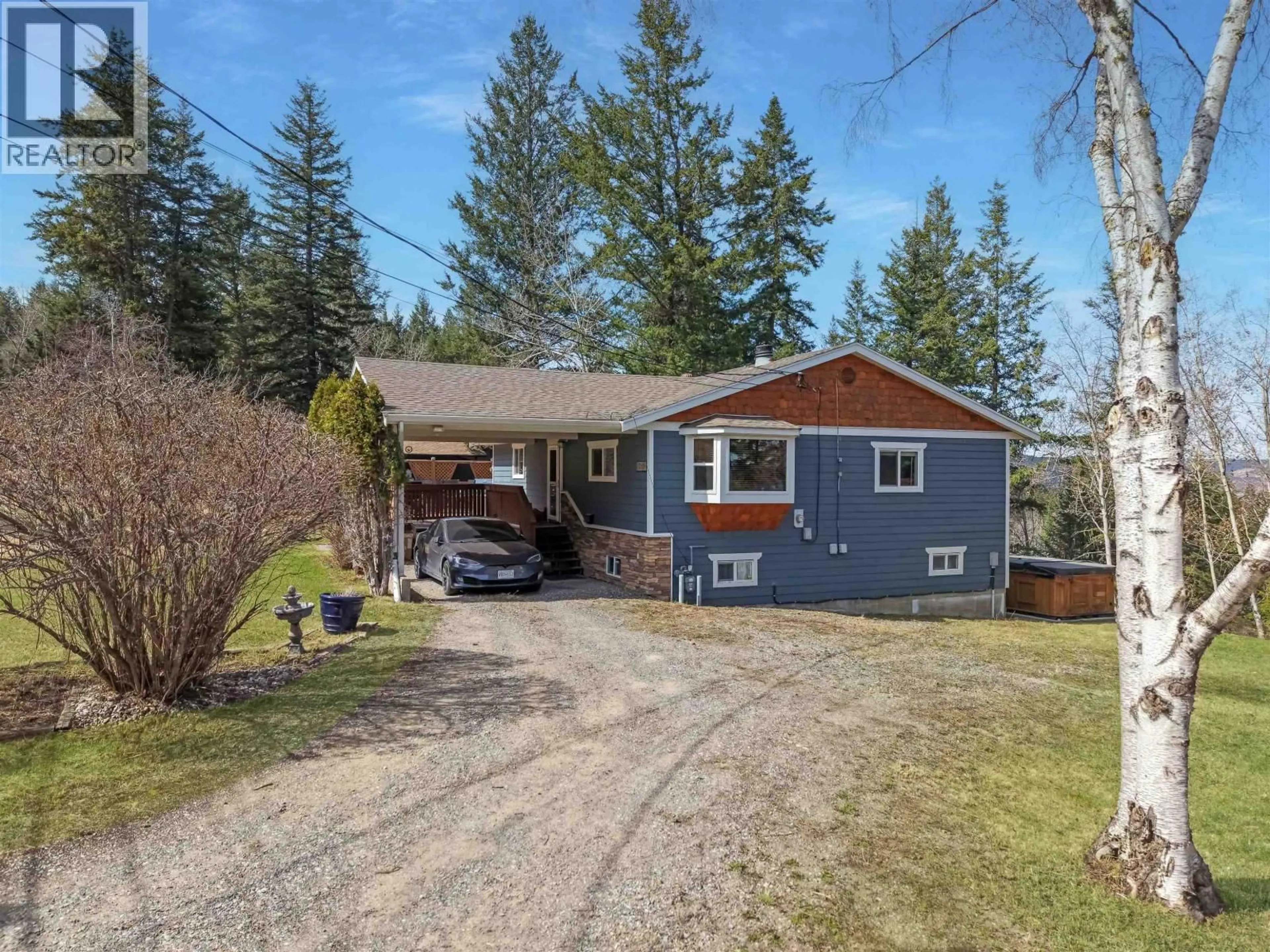 A pic from outside/outdoor area/front of a property/back of a property/a pic from drone, street for 216 MOUNTVIEW DRIVE, Williams Lake British Columbia V2G3M9