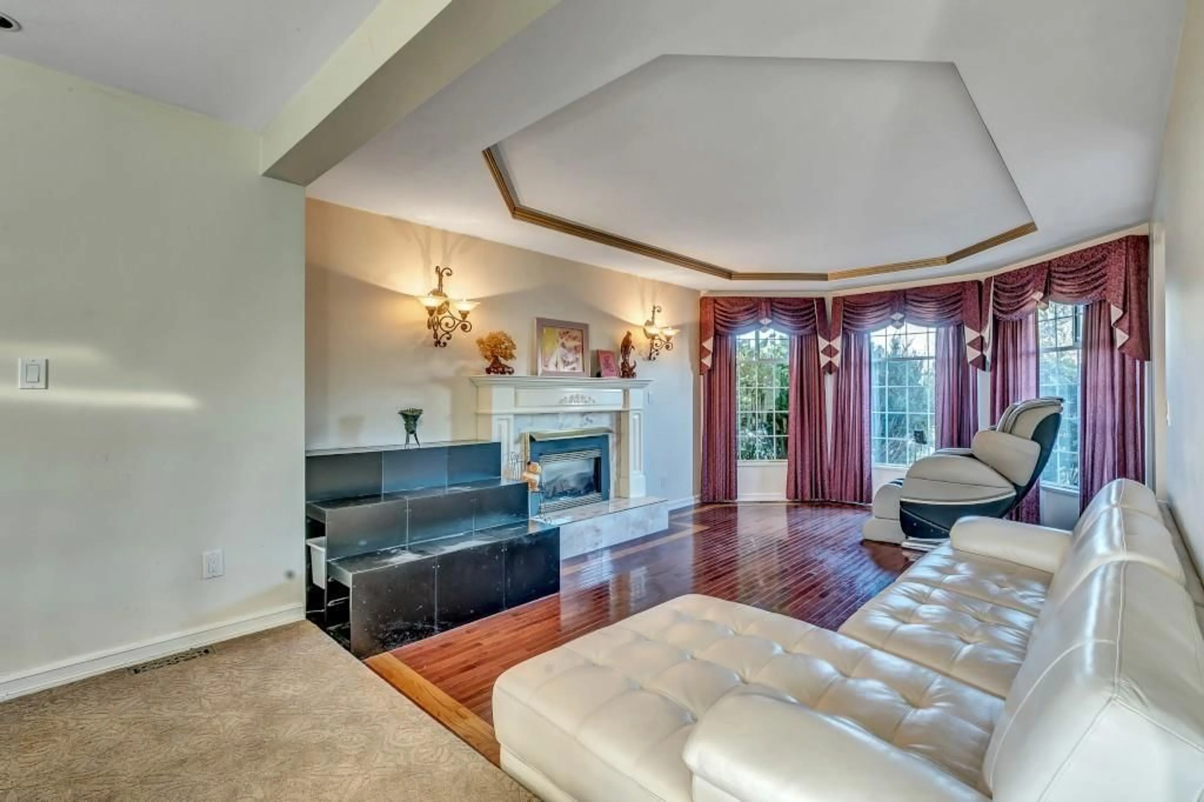 Living room with furniture, ceramic/tile floor for 17986 67 AVENUE, Surrey British Columbia V3S8C3