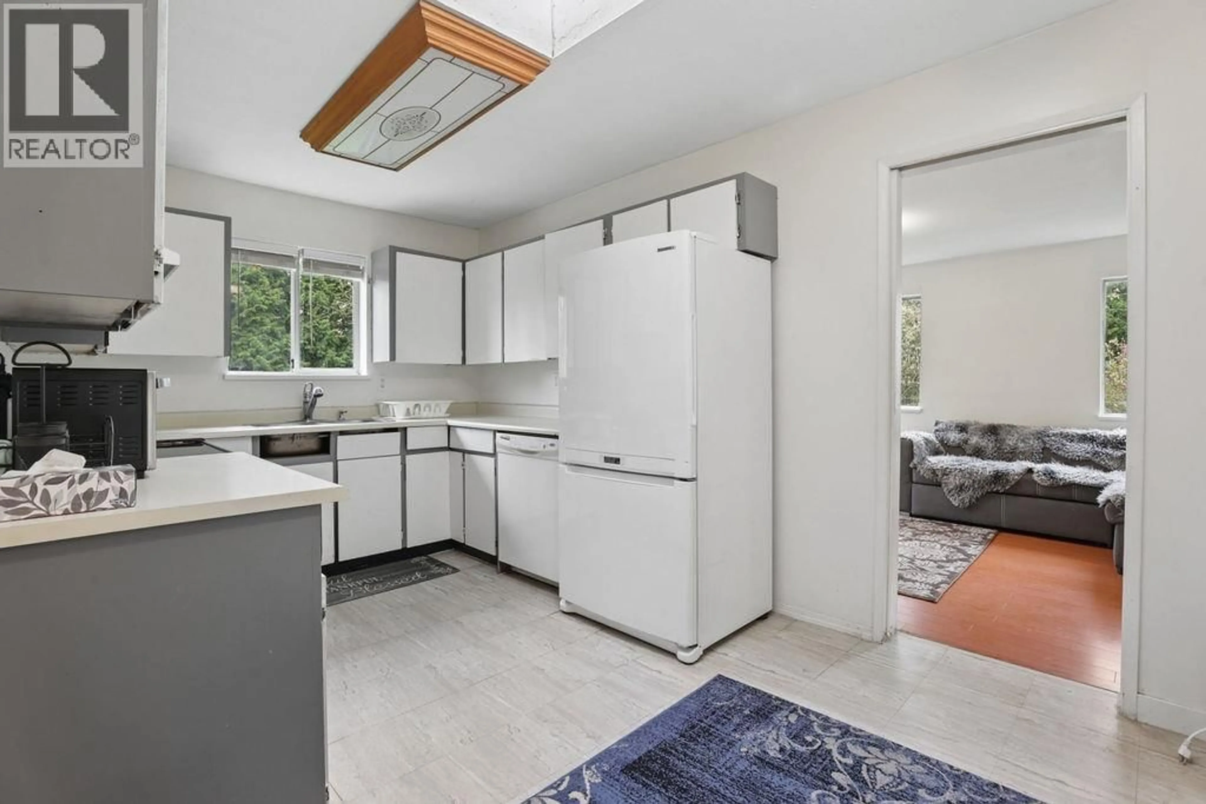 Unknown for 11172 CHARLTON STREET, Maple Ridge British Columbia V2X9E5