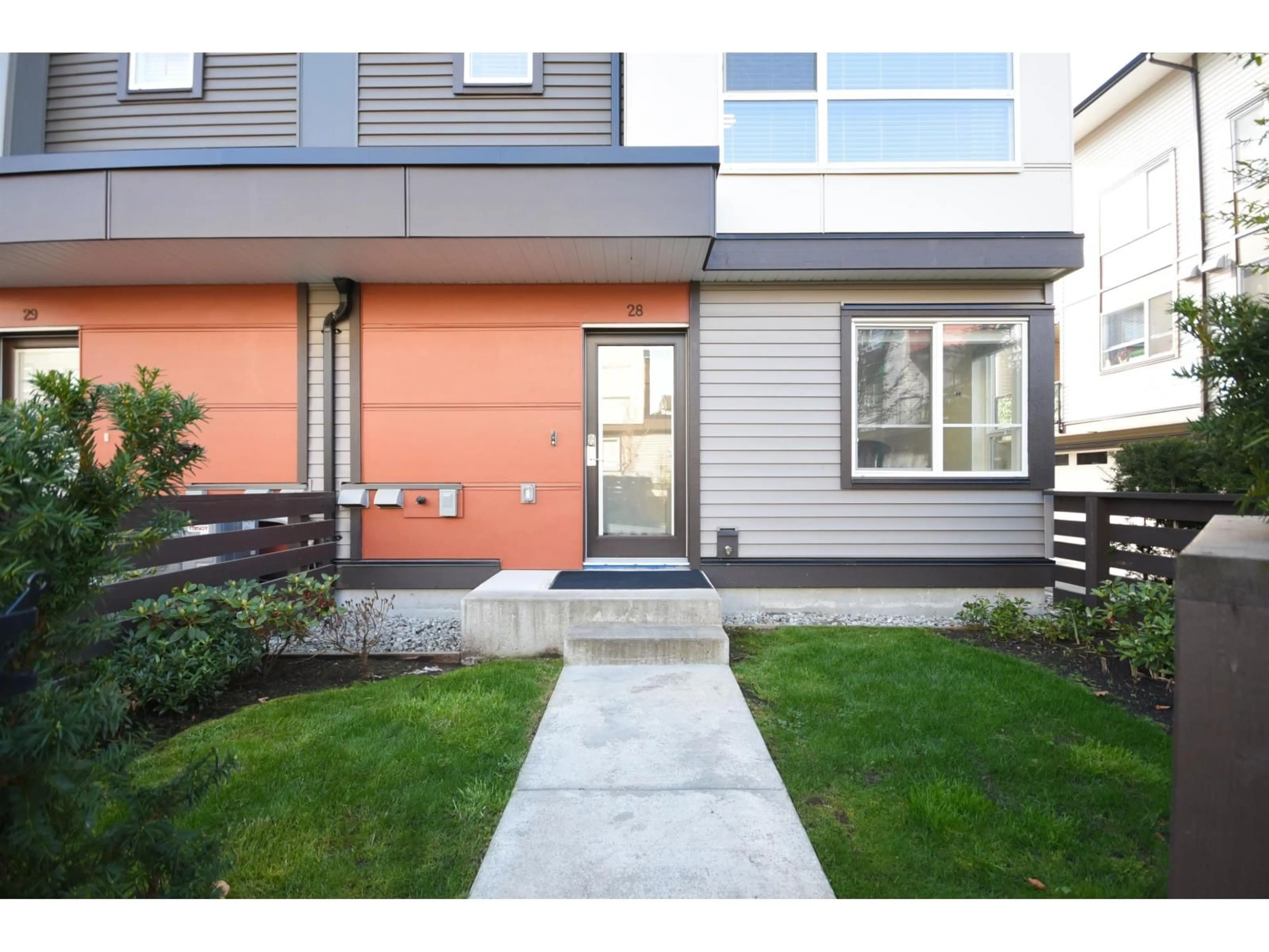 Unknown for 28 - 7288 188 STREET, Surrey British Columbia V4N6W3