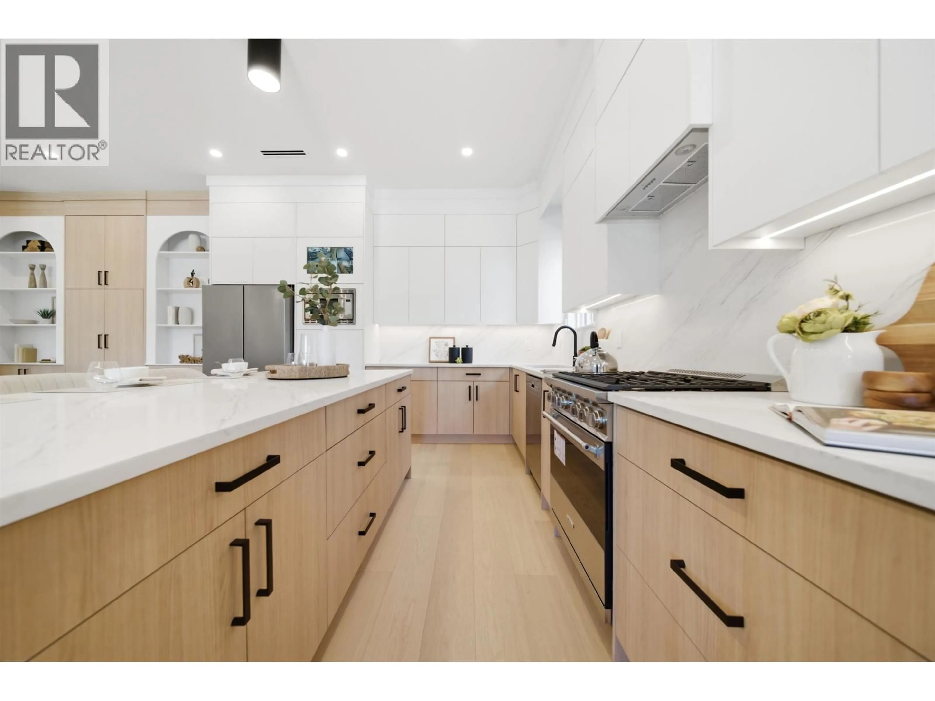 Contemporary kitchen, unknown for 5 - 5406 MANOR STREET, Burnaby British Columbia V5G1B7