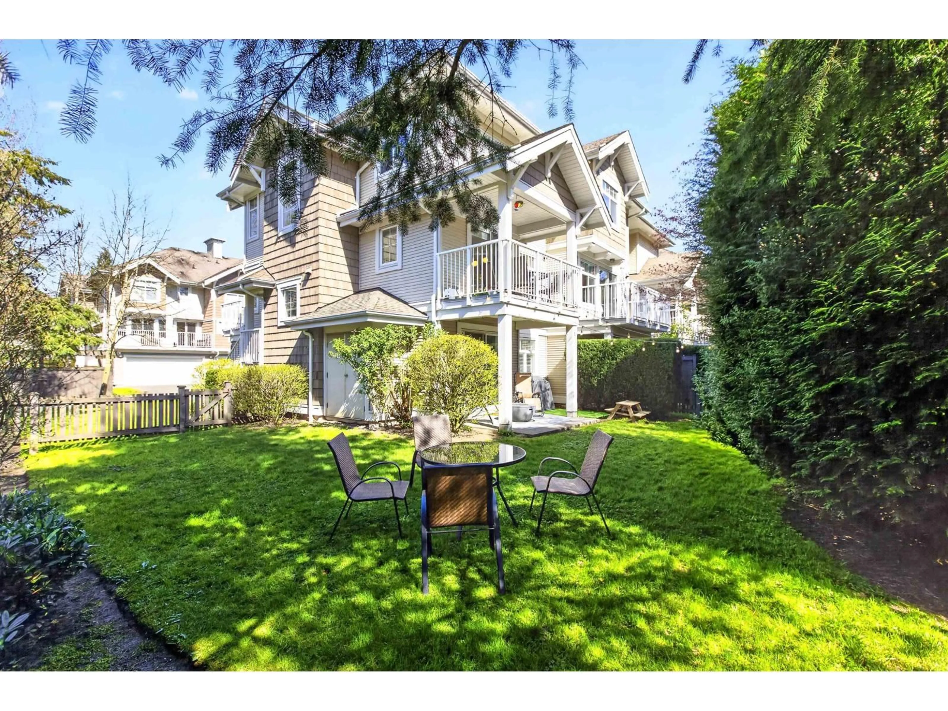 Patio, street for 35 - 20771 DUNCAN WAY, Langley British Columbia V3A9L4