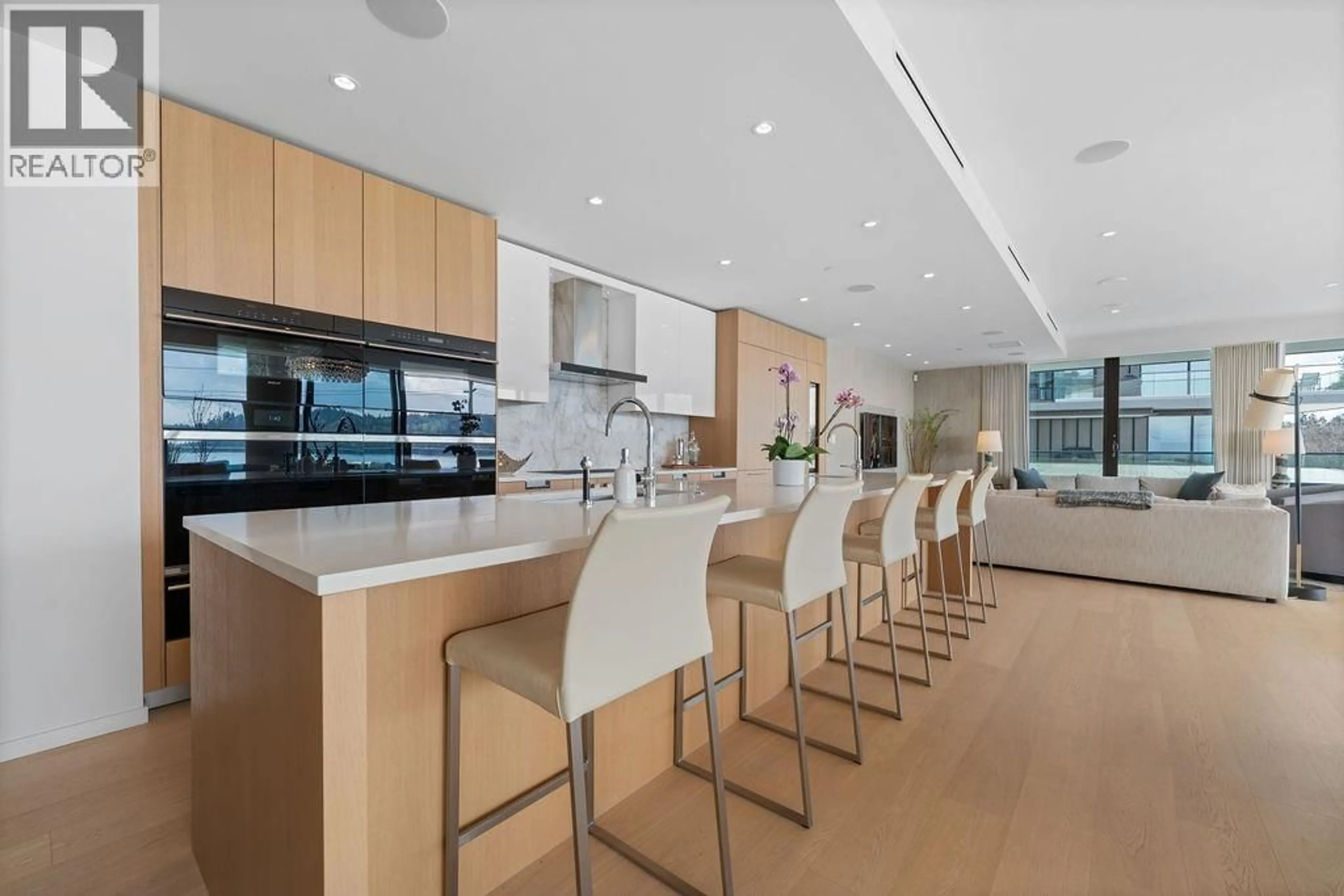 Contemporary kitchen, ceramic/tile floor for 304 - 1355 BELLEVUE AVENUE, West Vancouver British Columbia V7T0B4