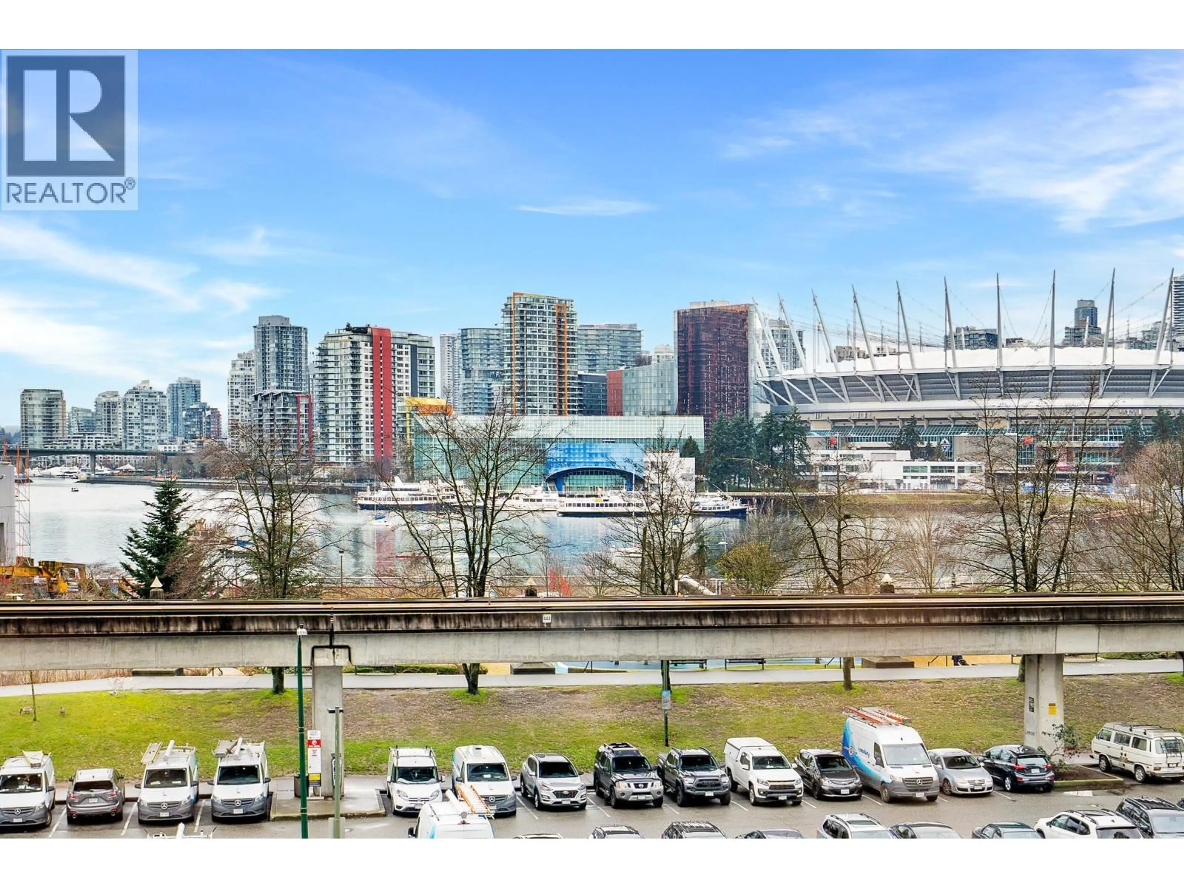A pic from outside/outdoor area/front of a property/back of a property/a pic from drone, city buildings view from balcony for 403 - 1188 QUEBEC STREET, Vancouver British Columbia V6A4B3
