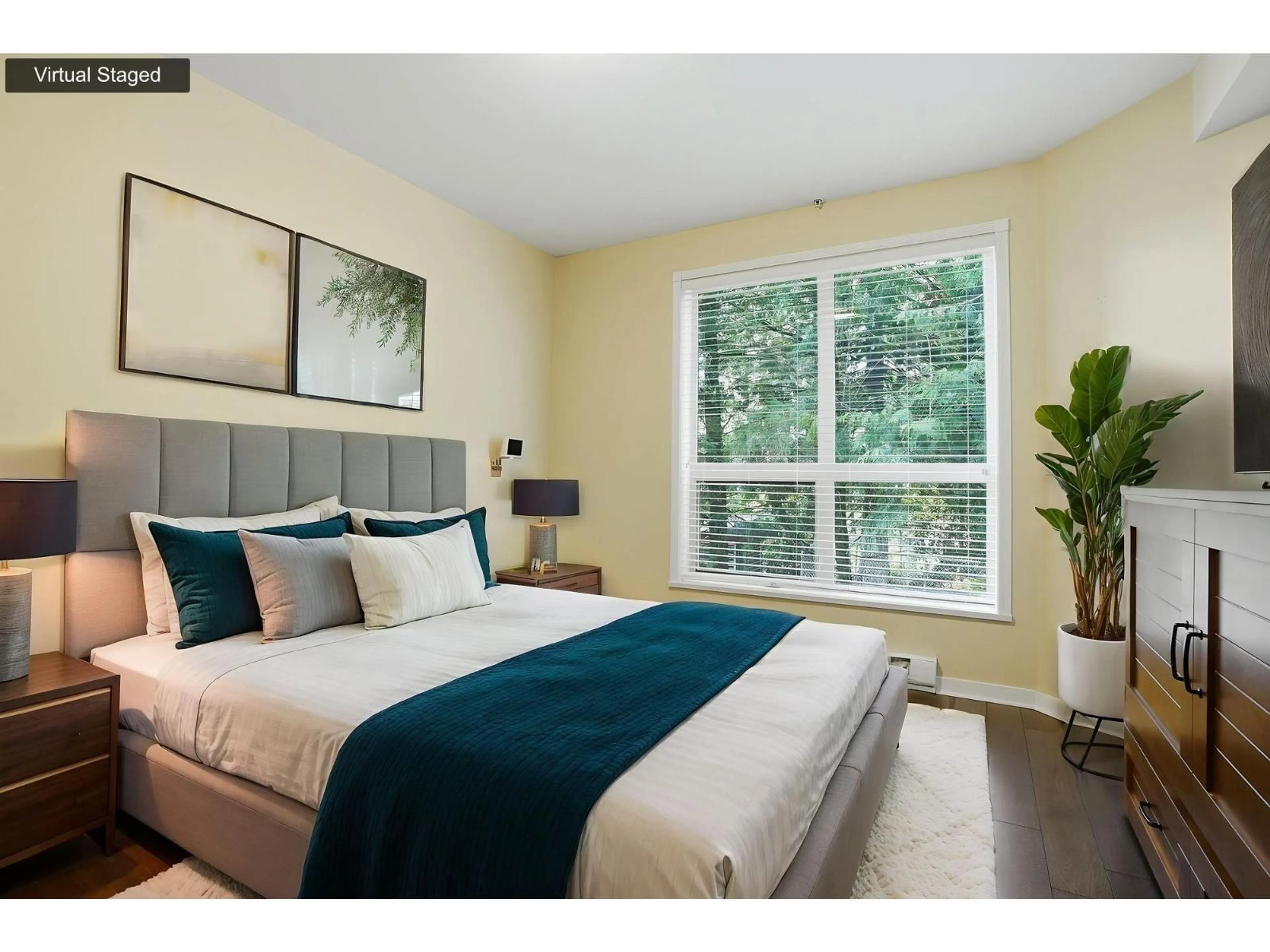 Bedroom with bed, unknown for 202 - 33485 SOUTH FRASER WAY, Abbotsford British Columbia V2S8P9