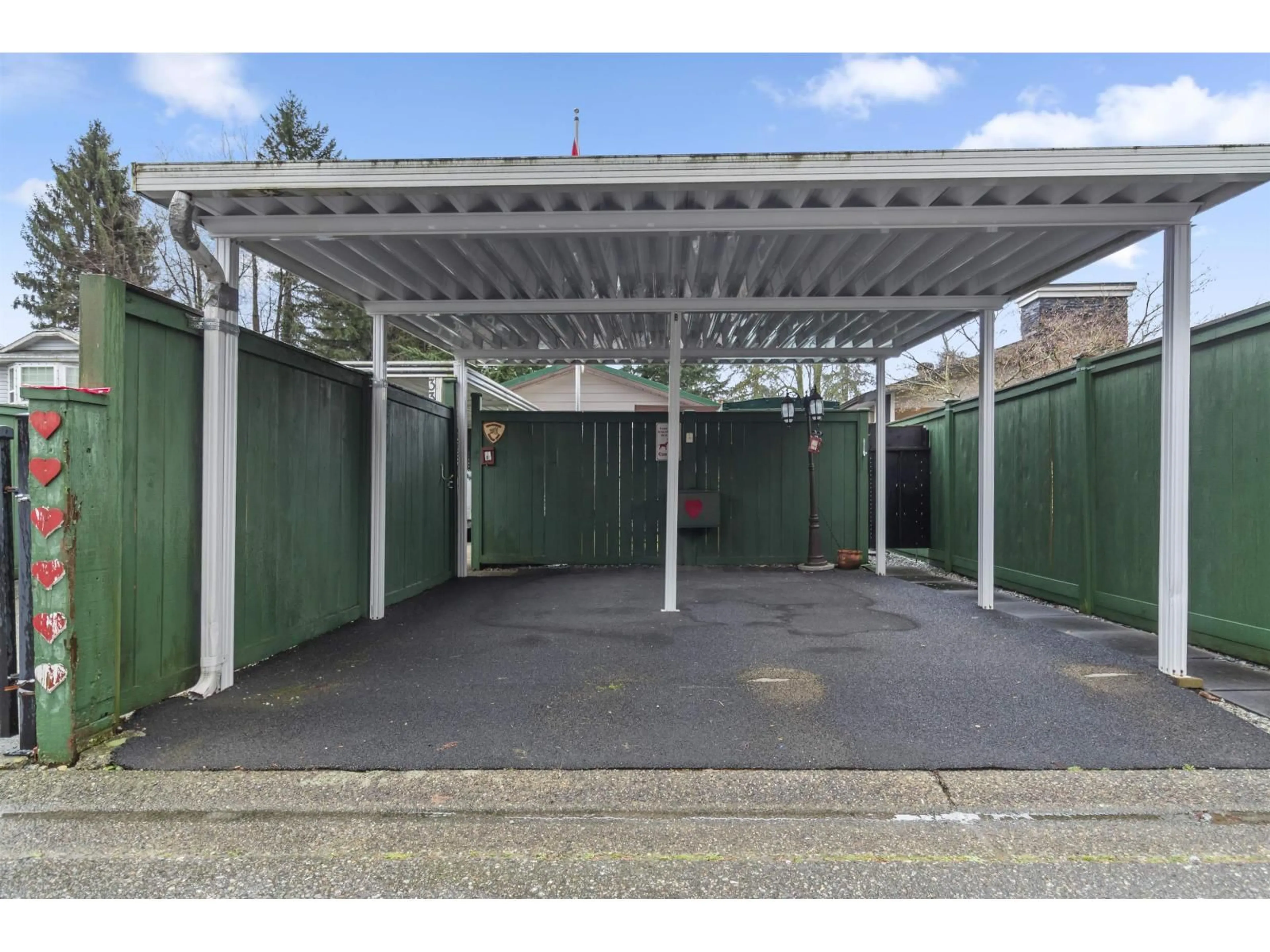 Unknown for 33132 MYRTLE AVENUE, Mission British Columbia V2V5W1