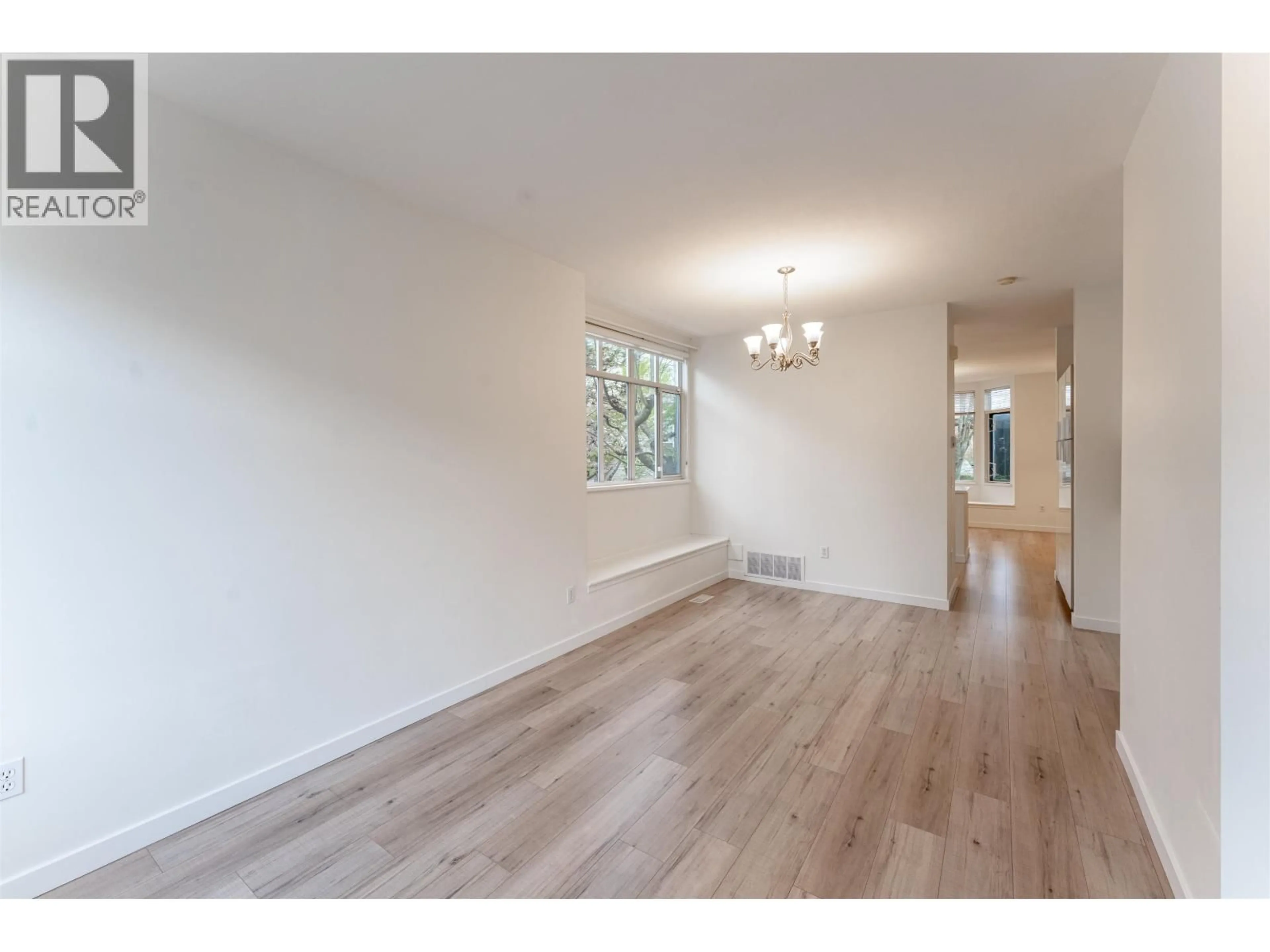 Unknown for 8 - 6111 NO. 1 ROAD, Richmond British Columbia V7C1T4