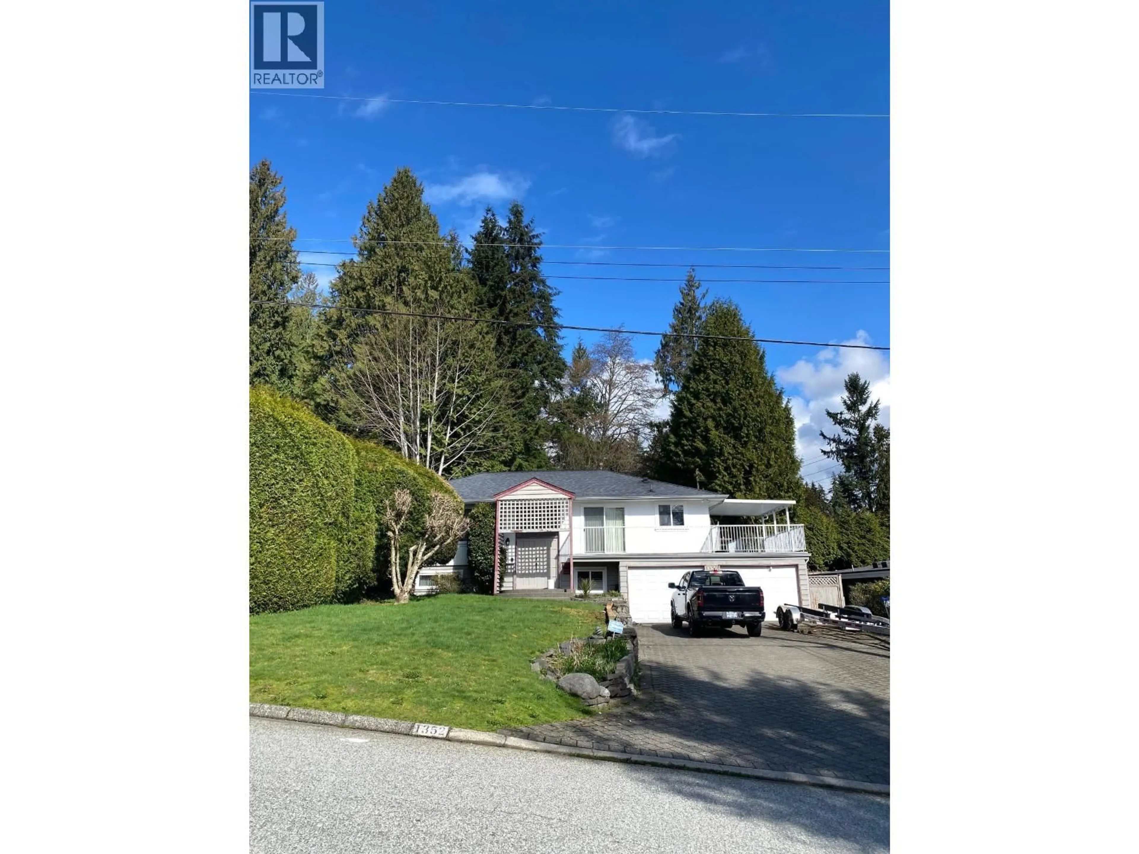 A pic from outside/outdoor area/front of a property/back of a property/a pic from drone, street for 1352 16TH STREET, North Vancouver British Columbia V7J1L4