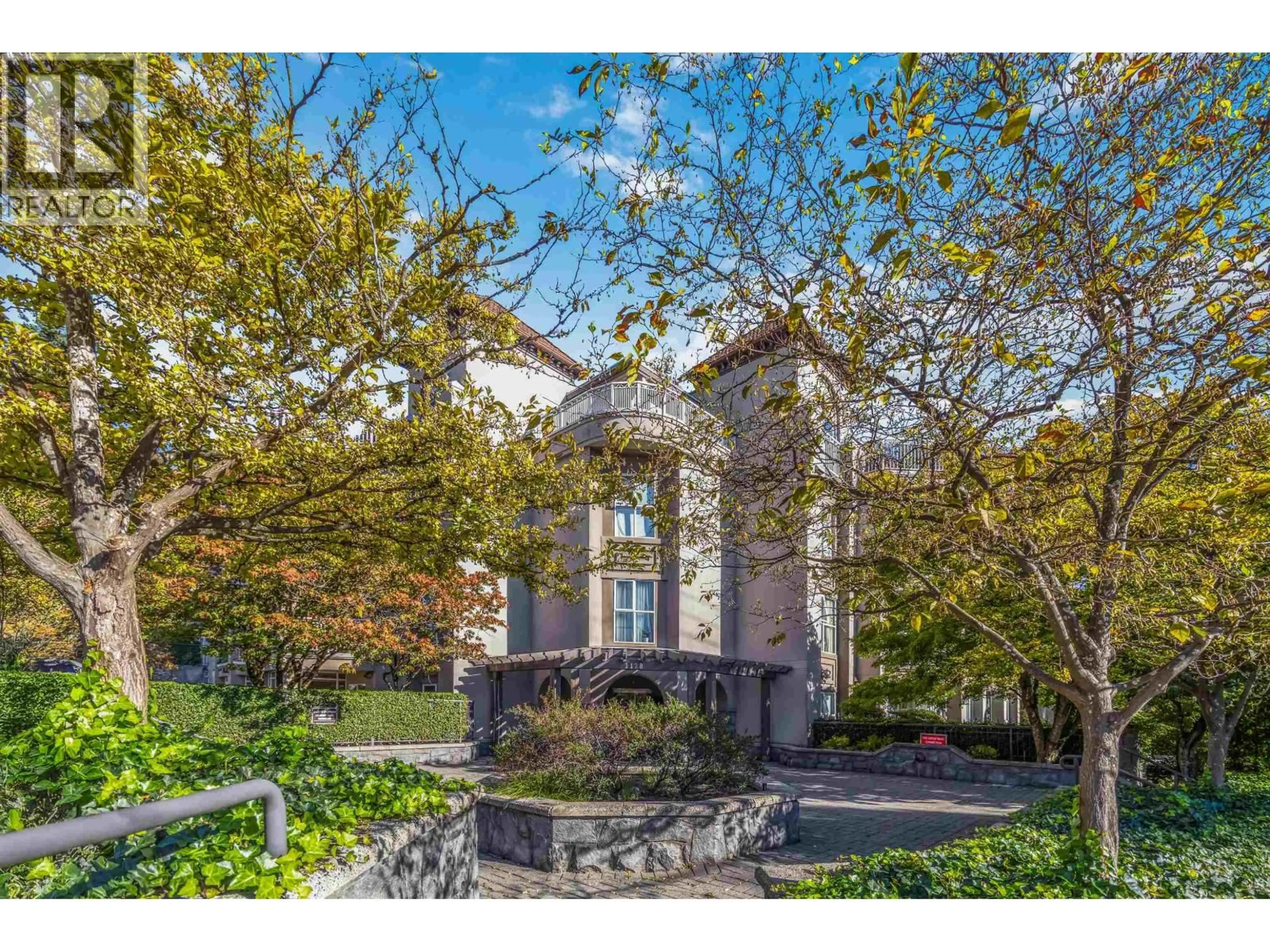 Unknown for 402 - 1128 SIXTH AVENUE, New Westminster British Columbia V3M6V8