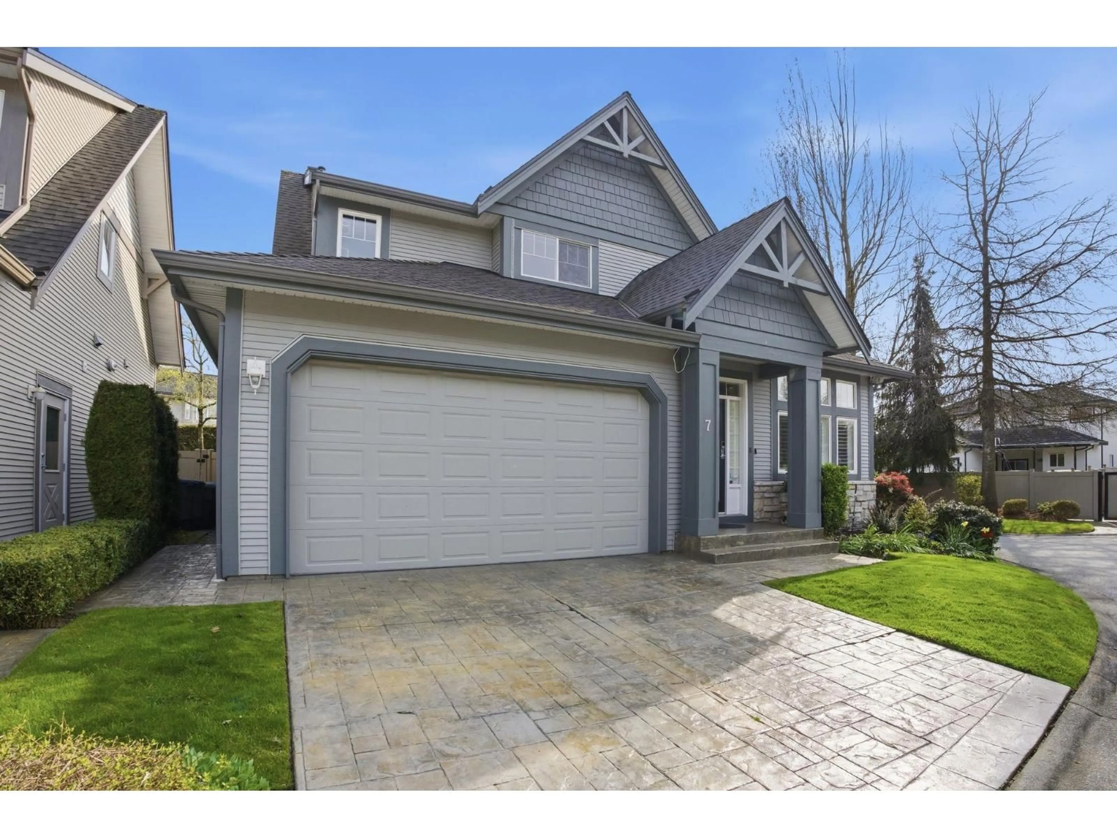 Home with vinyl exterior material, street for 7 - 6177 169 STREET, Surrey British Columbia V3S9E8